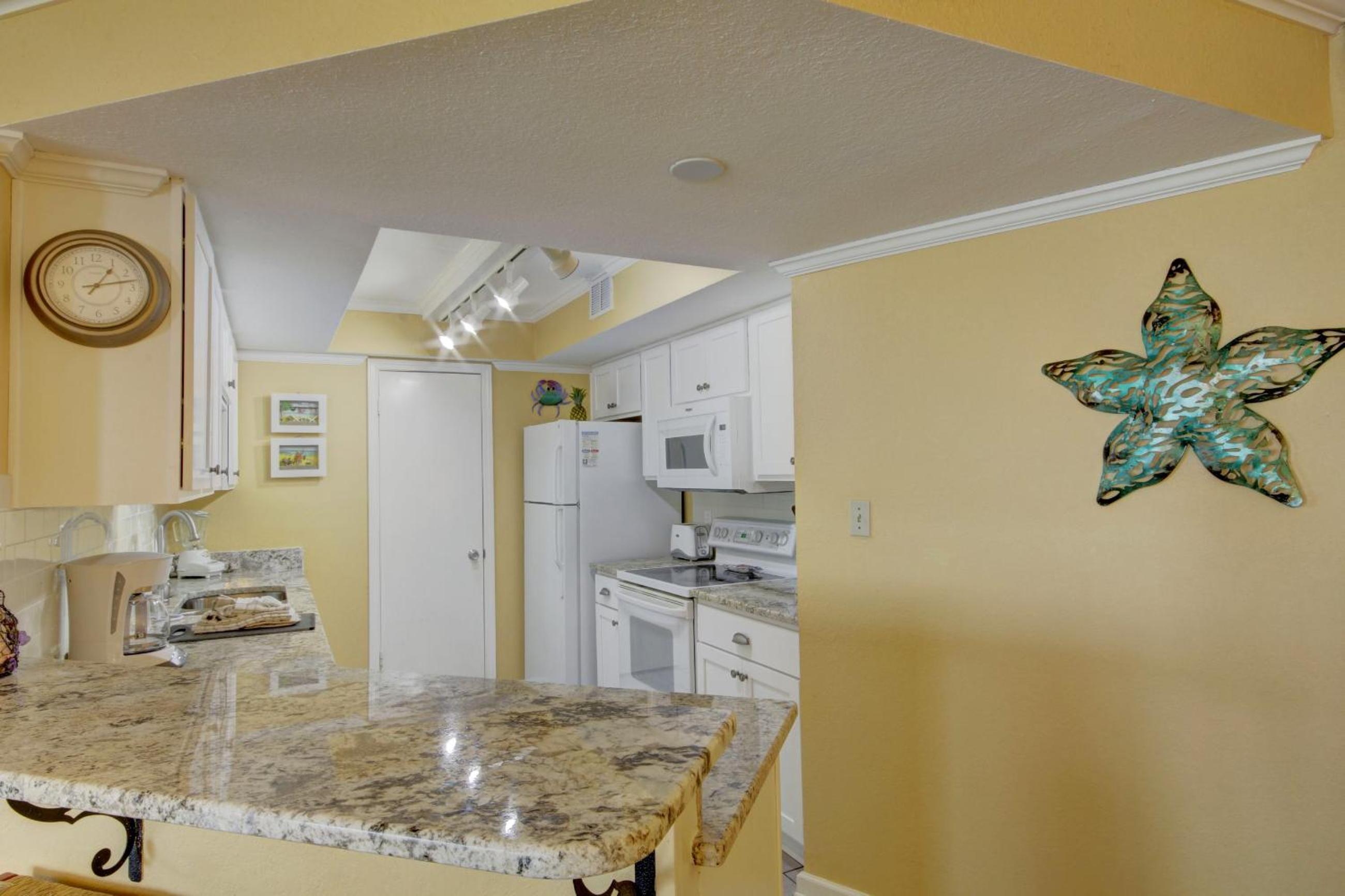 Apartment photo 2