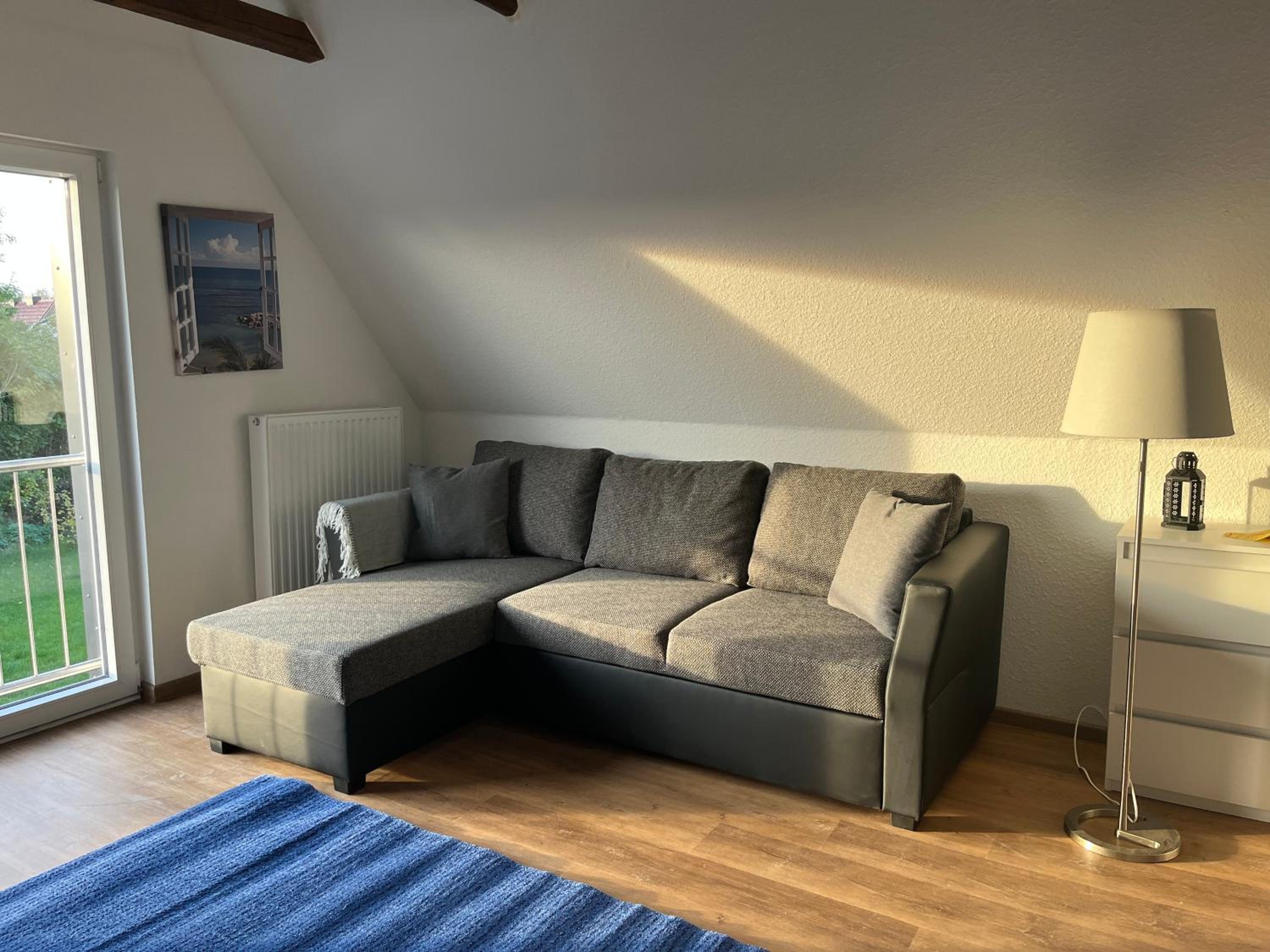 One-Bedroom Apartment photo 3