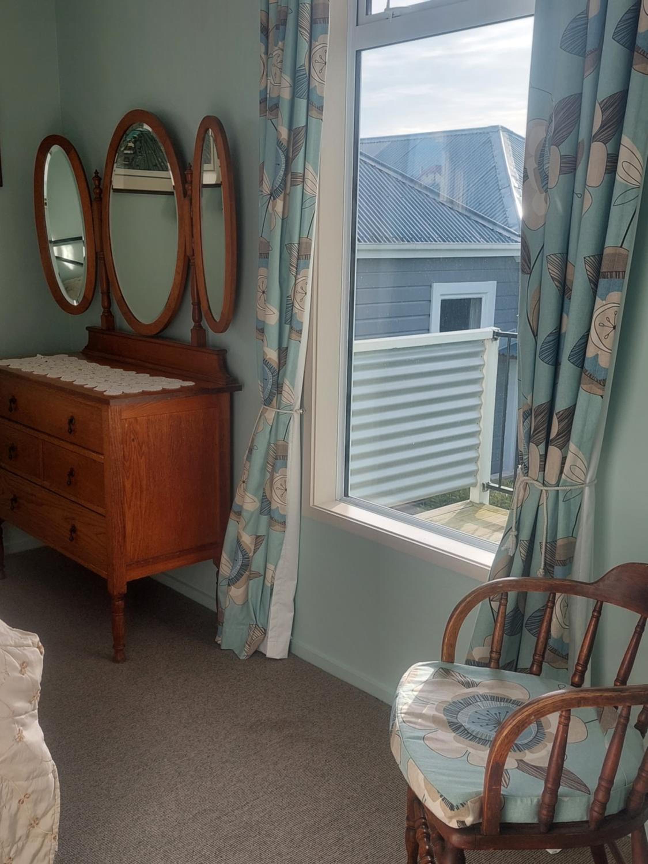 Two-Bedroom House - Photo 3