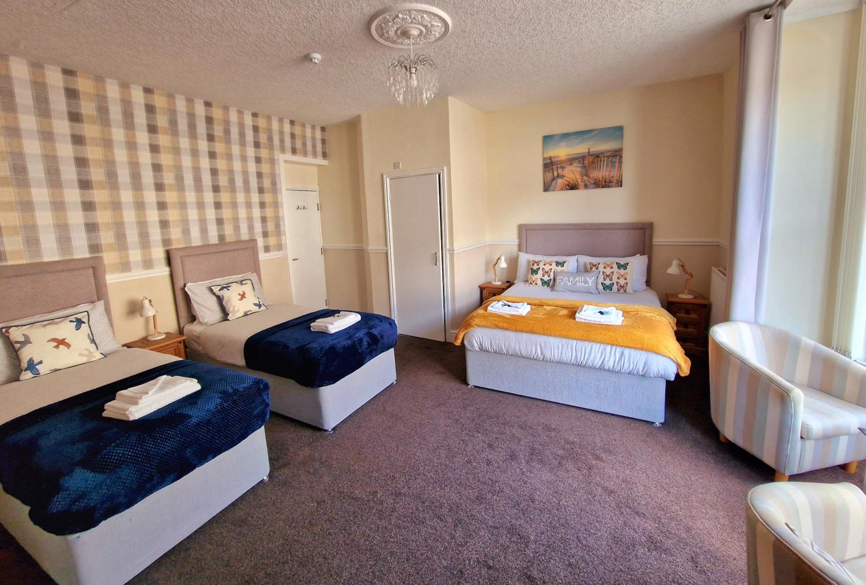 Family Room photo 1