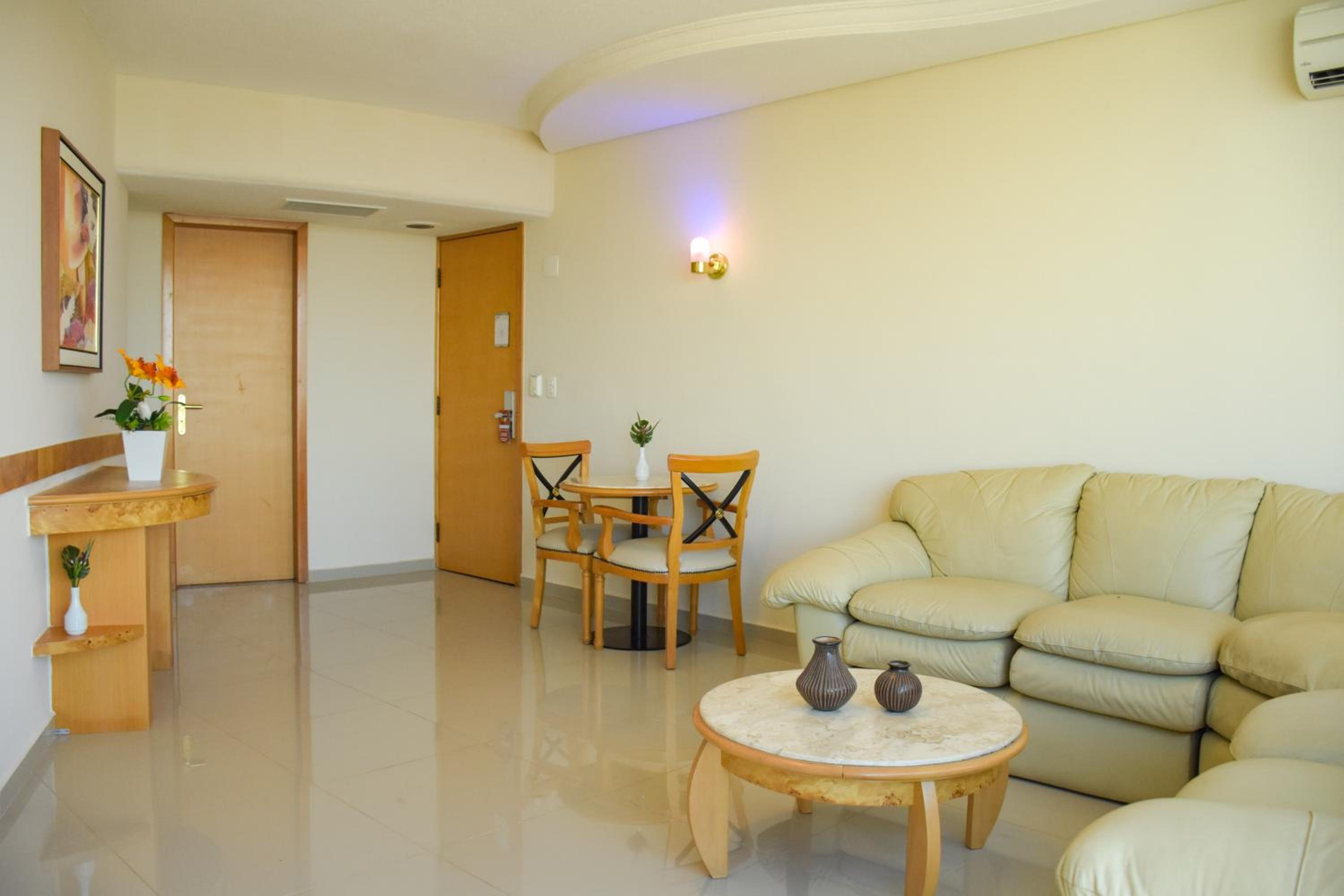 Junior Suite - Photo 6