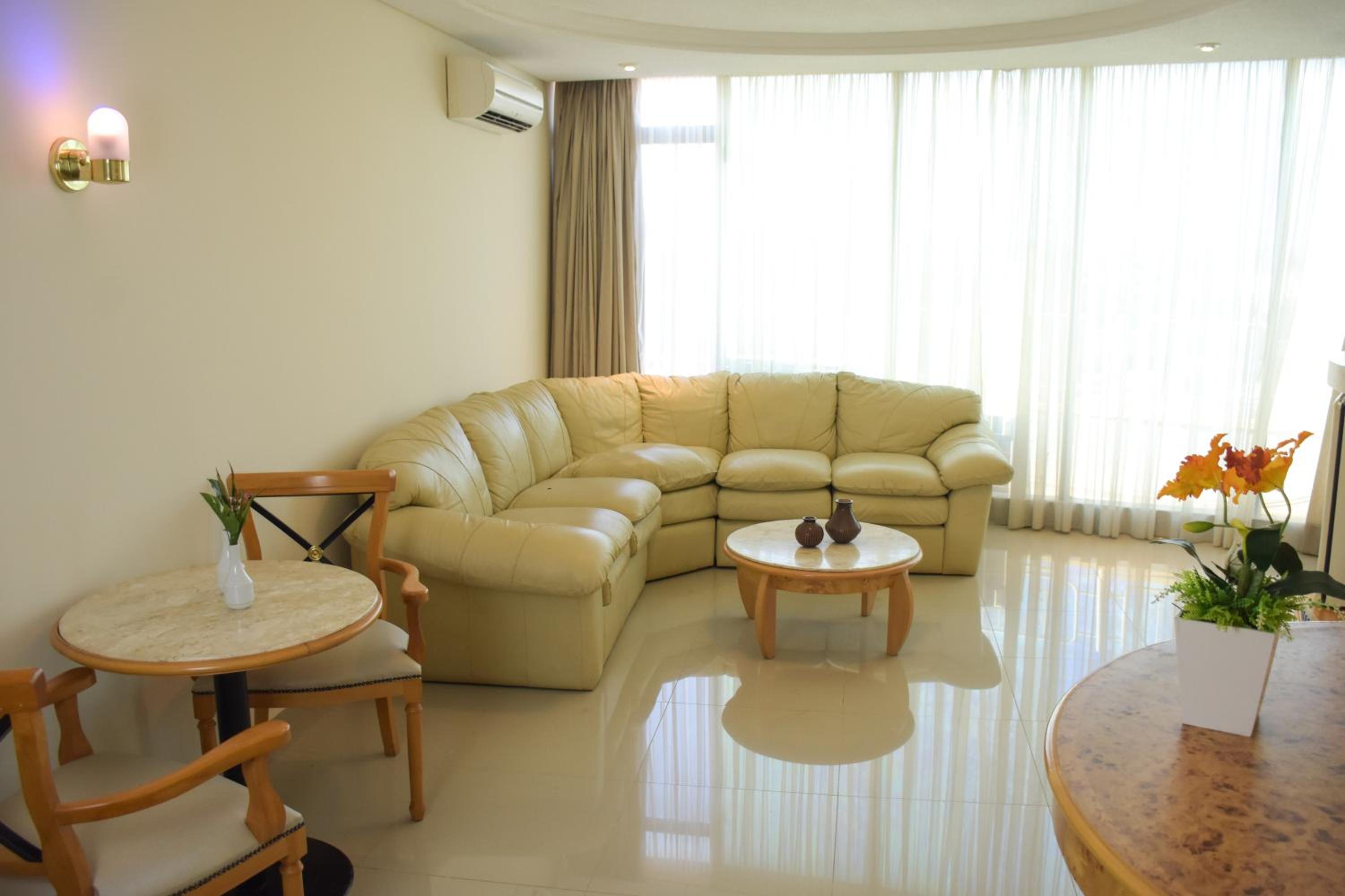 Junior Suite - Photo 8
