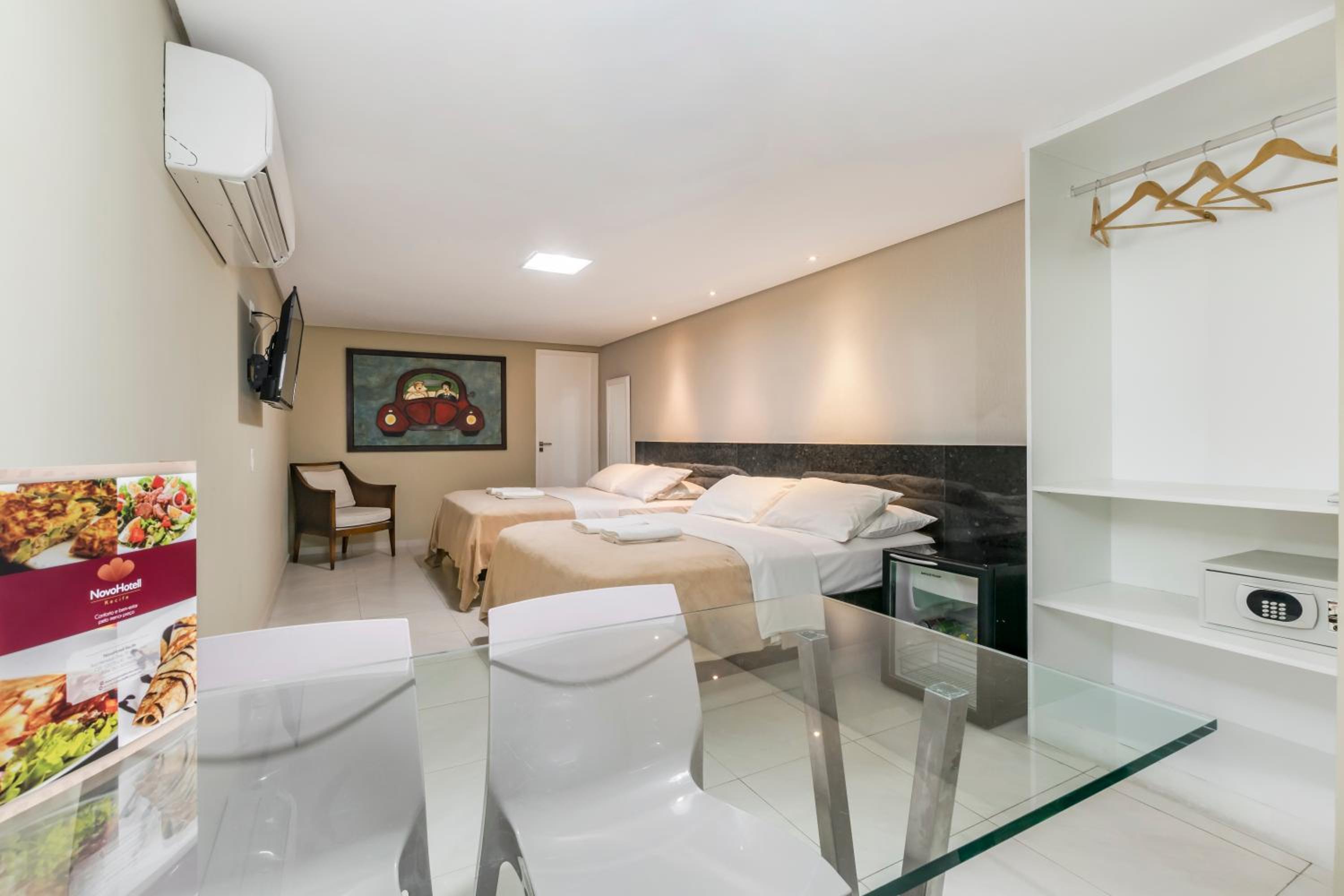 Master Room (4 adults) photo 3