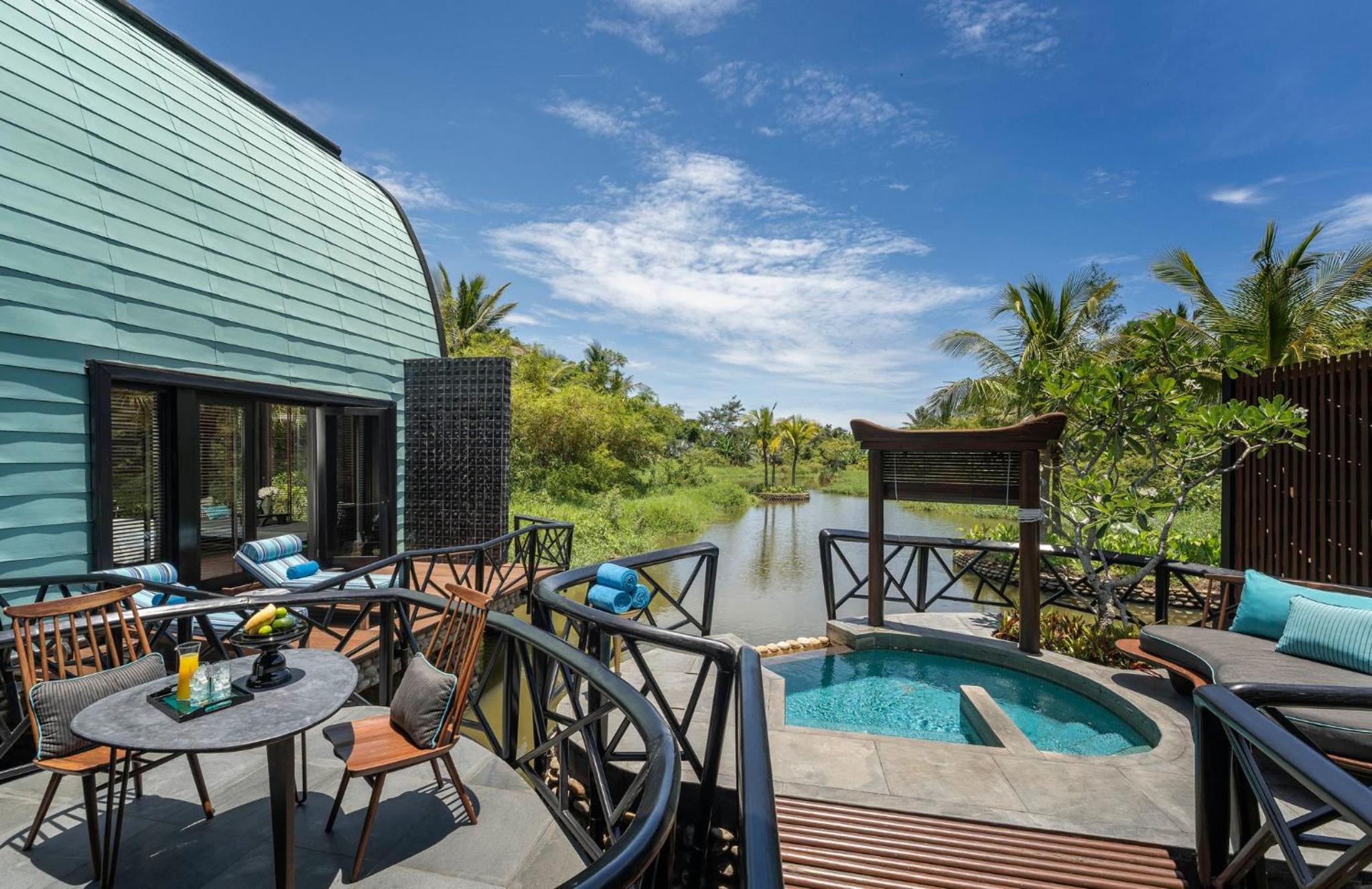 One-Bedroom Spa Lagoon Villa - Photo 5