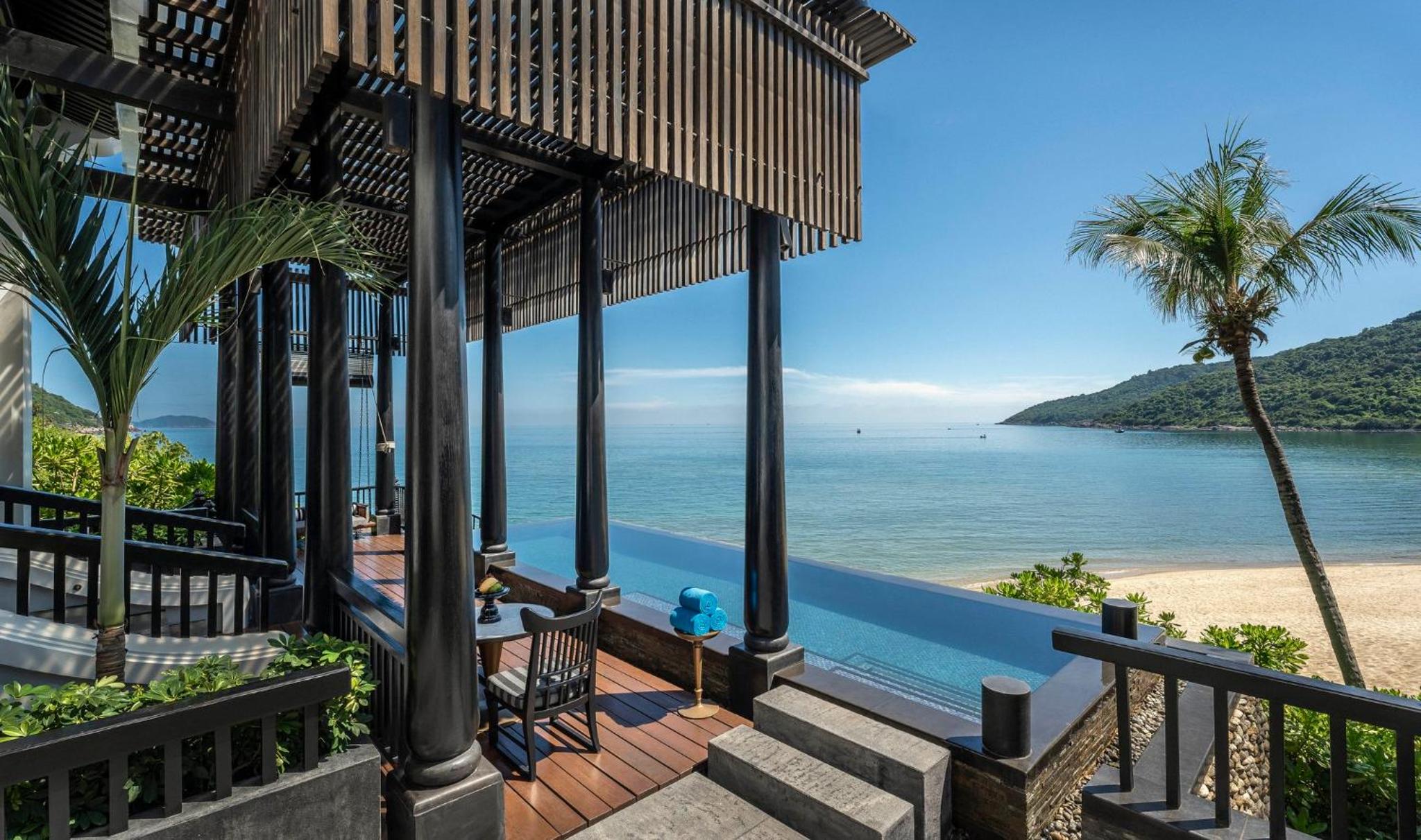 One-Bedroom Seaside Villa - Photo 2