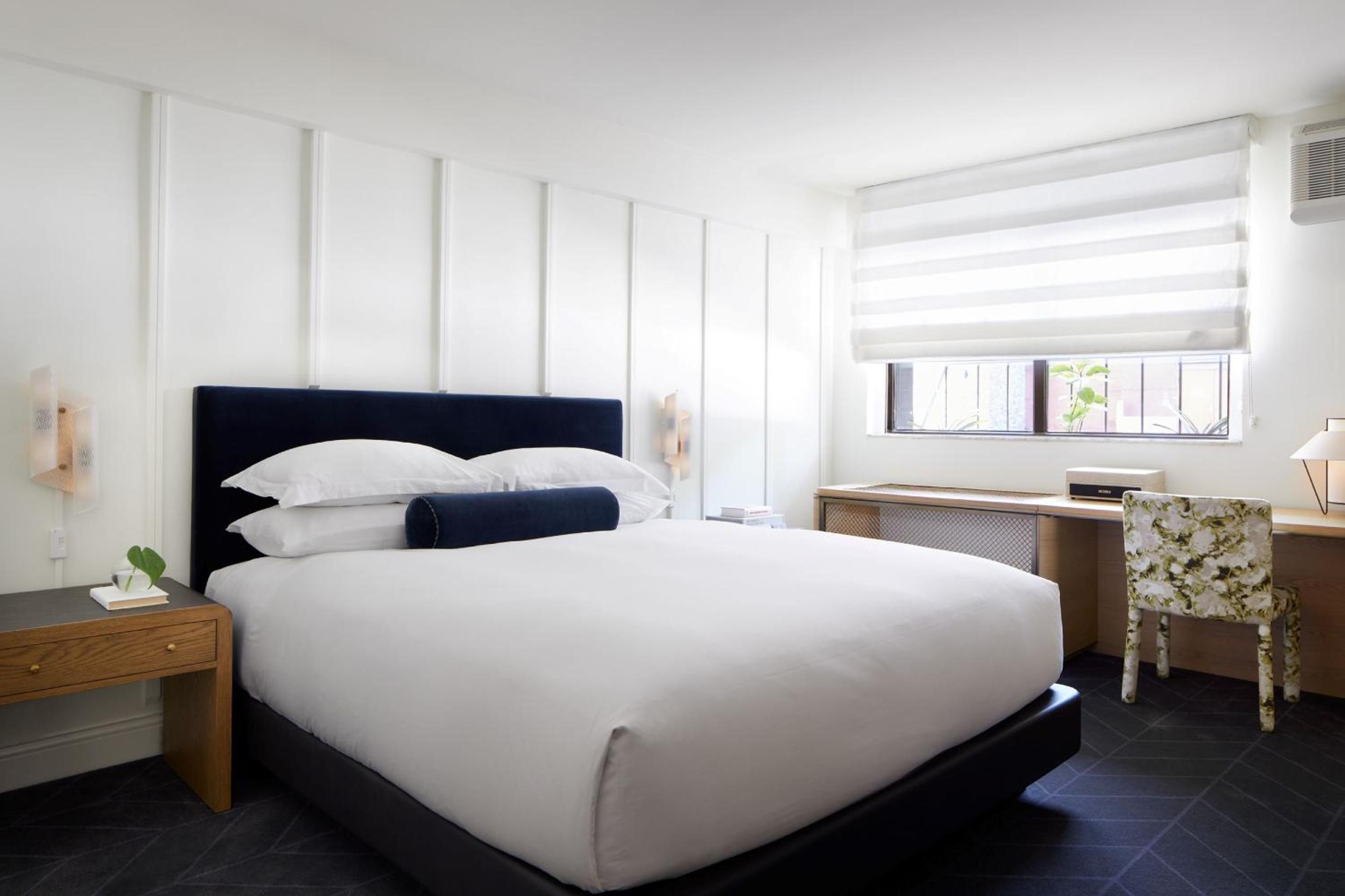 Essential King Room - Photo 3