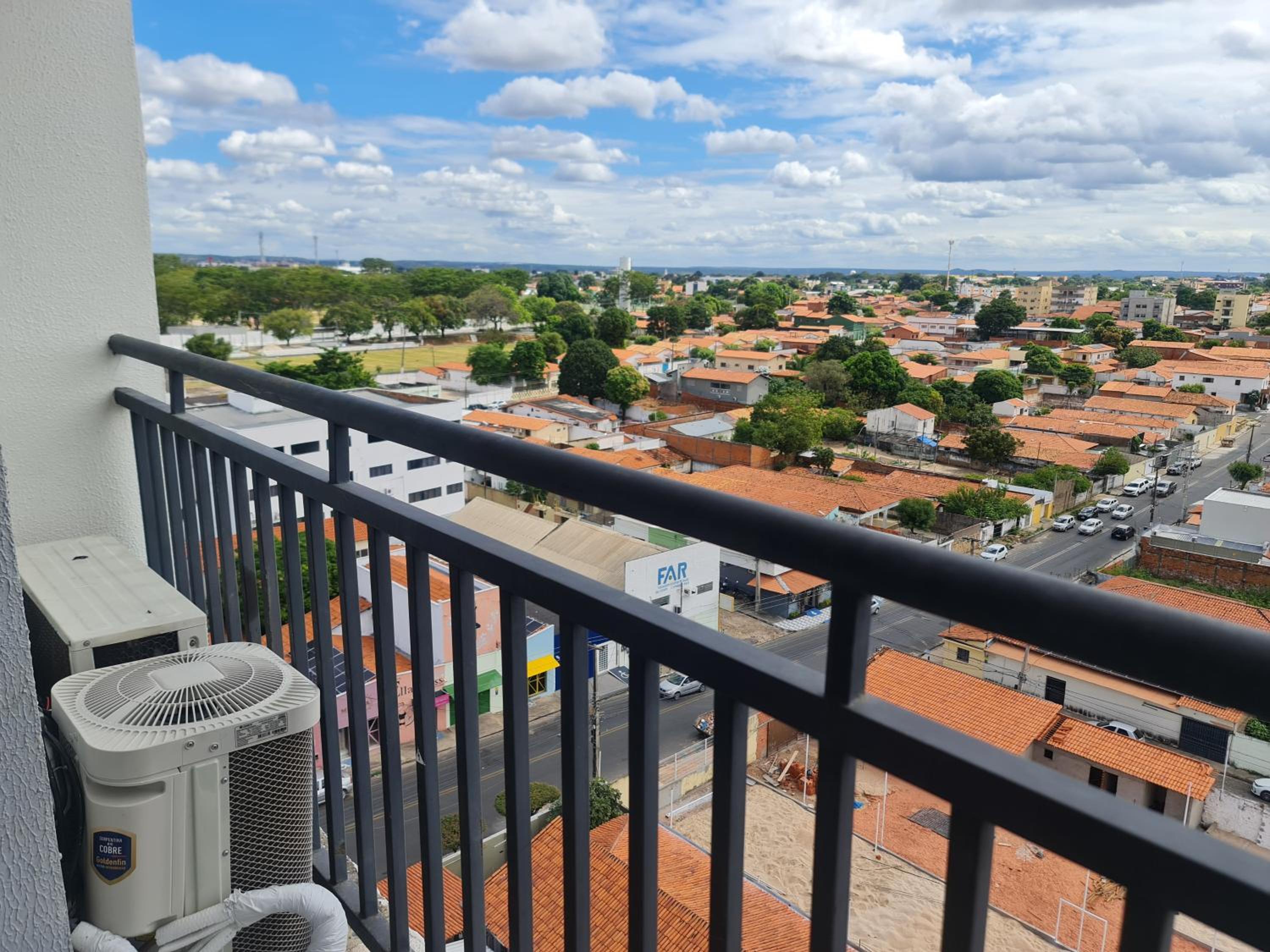 Apartment with Balcony photo 3