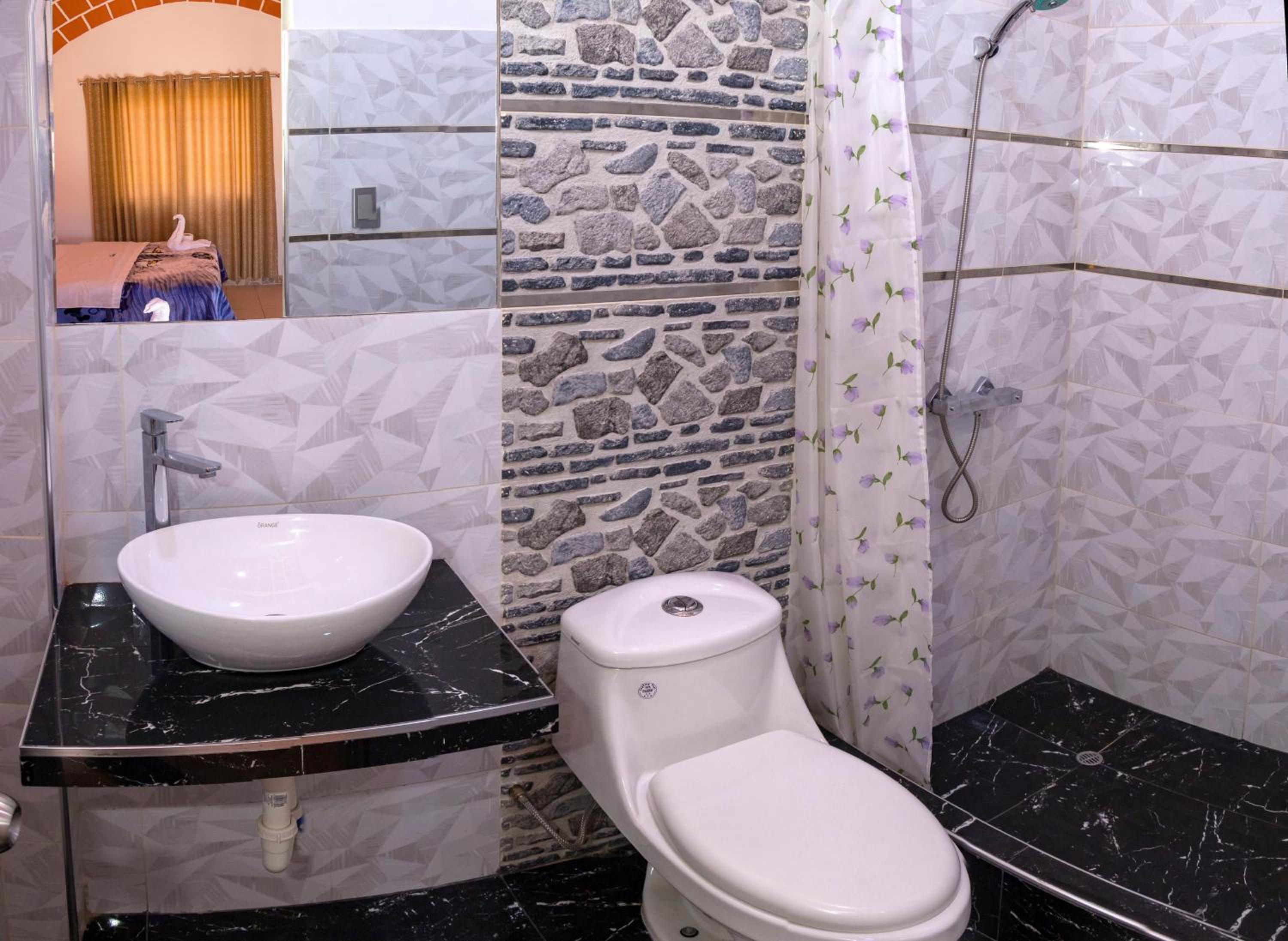 Single Room photo 2