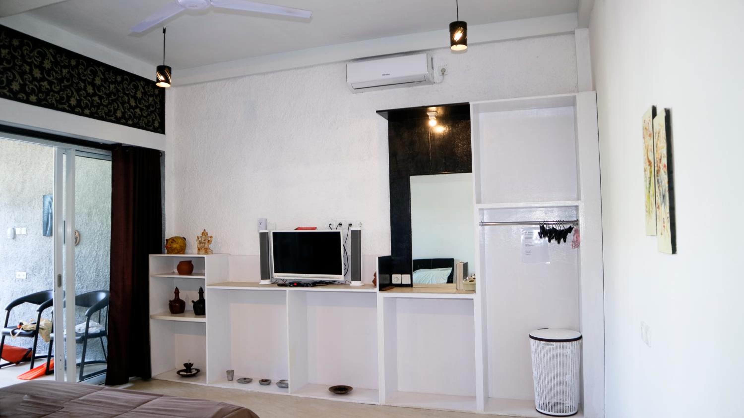 King Room with Kitchenette