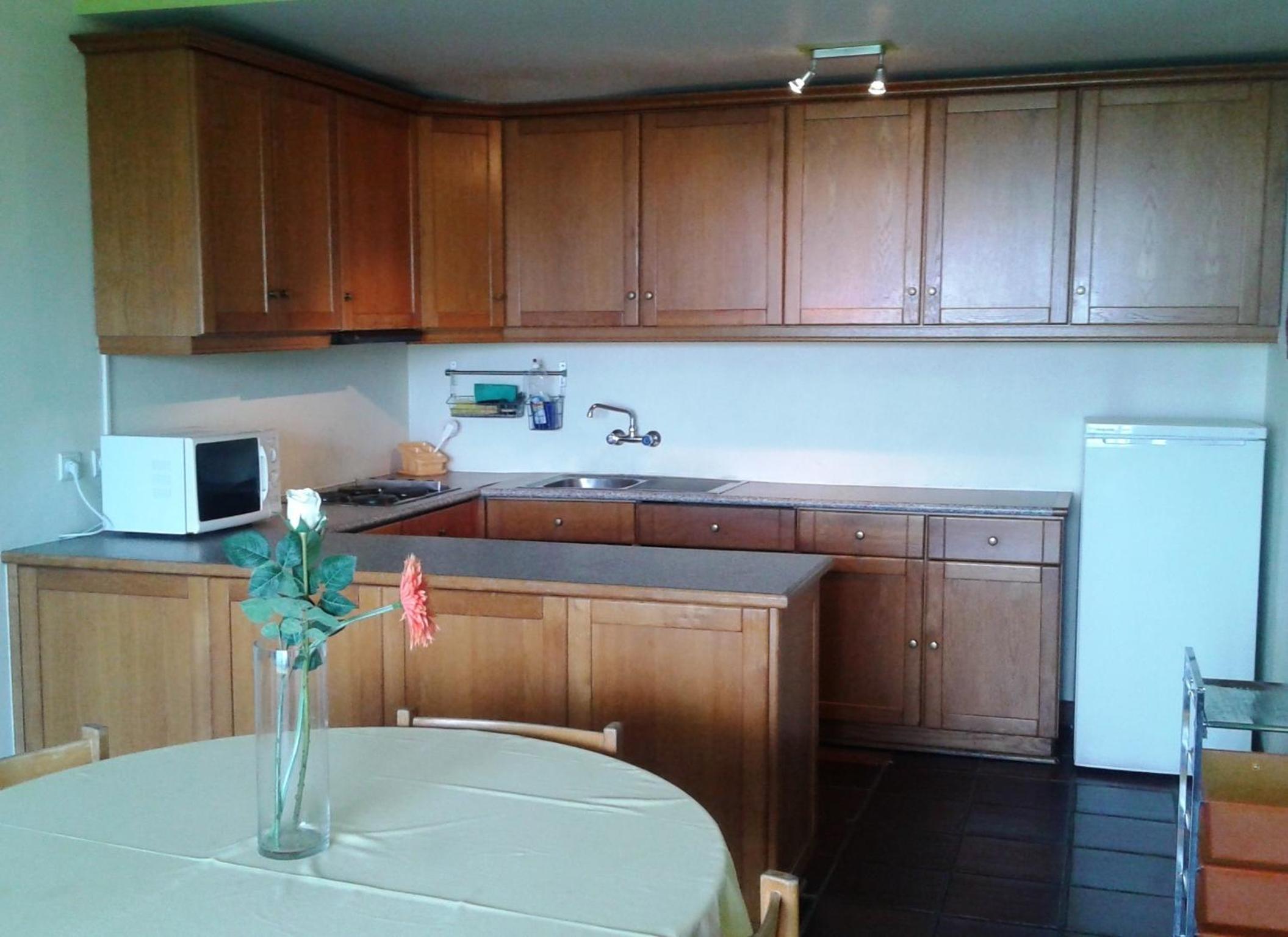 One-Bedroom Apartment - Photo 4