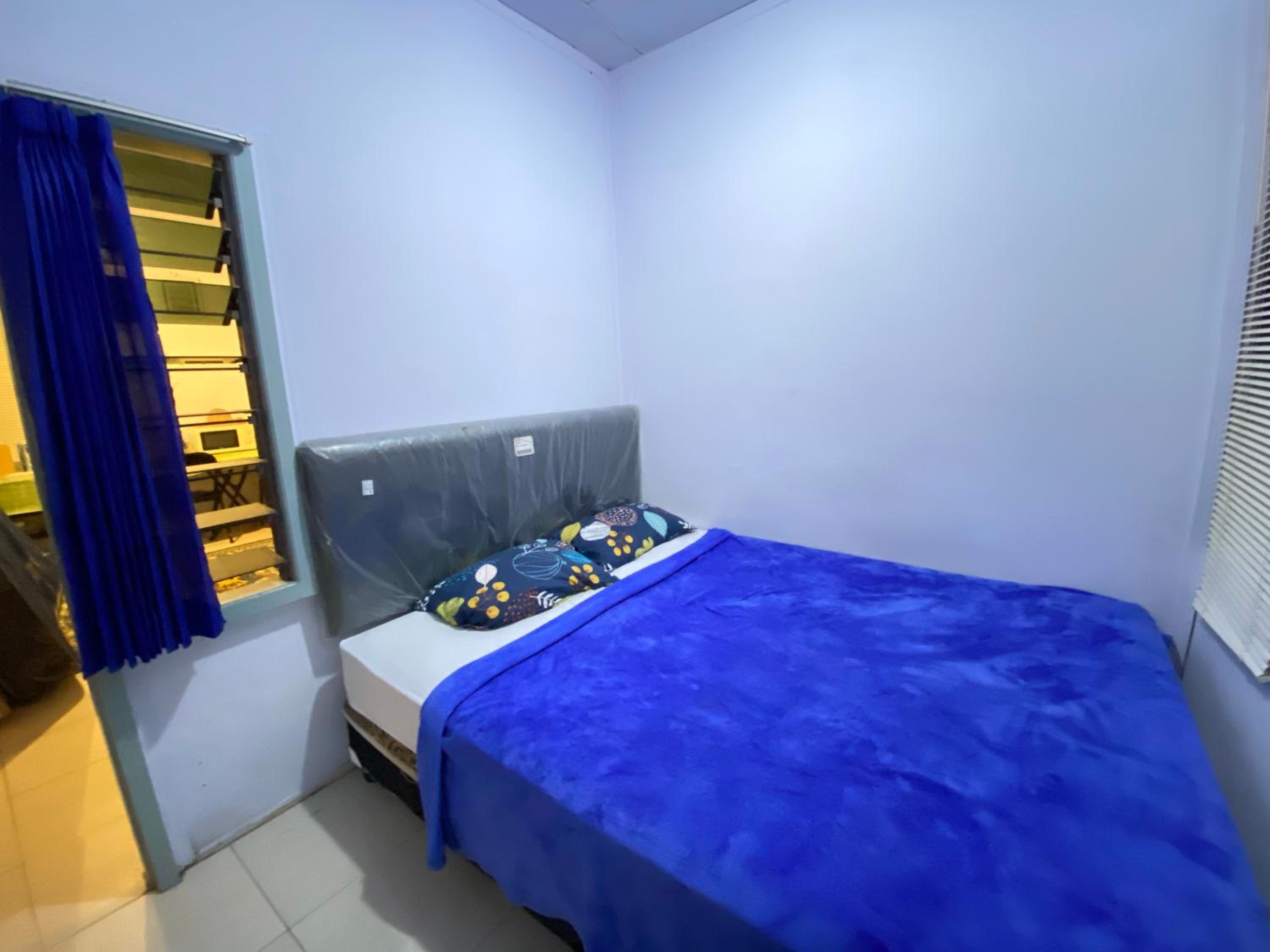 Budget Double Room photo 3
