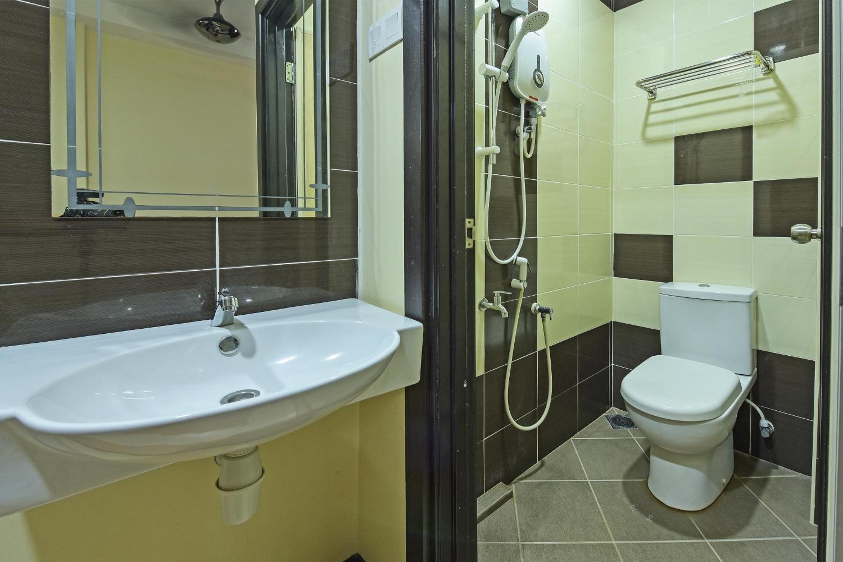 Deluxe Twin Room - Photo 5