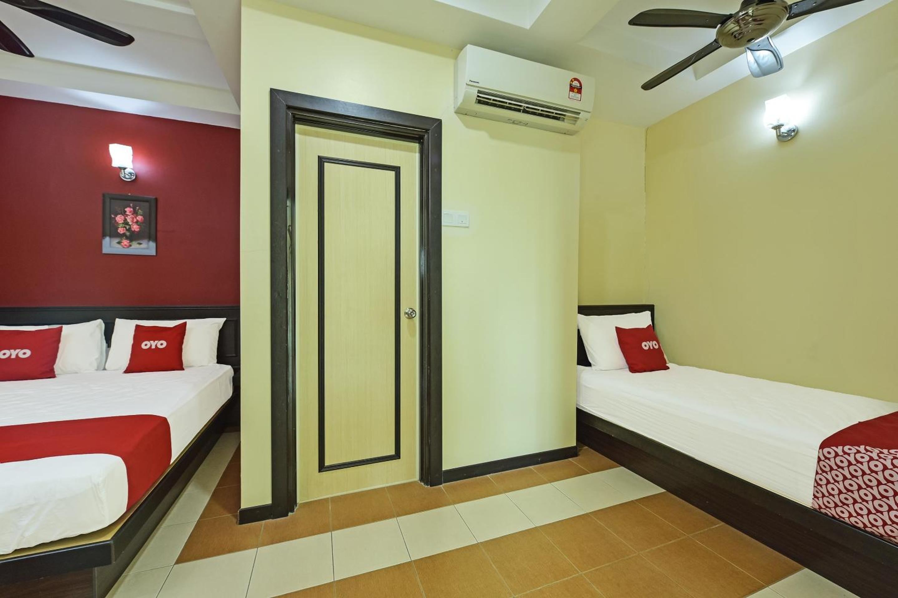 Deluxe Triple Room - Photo 2