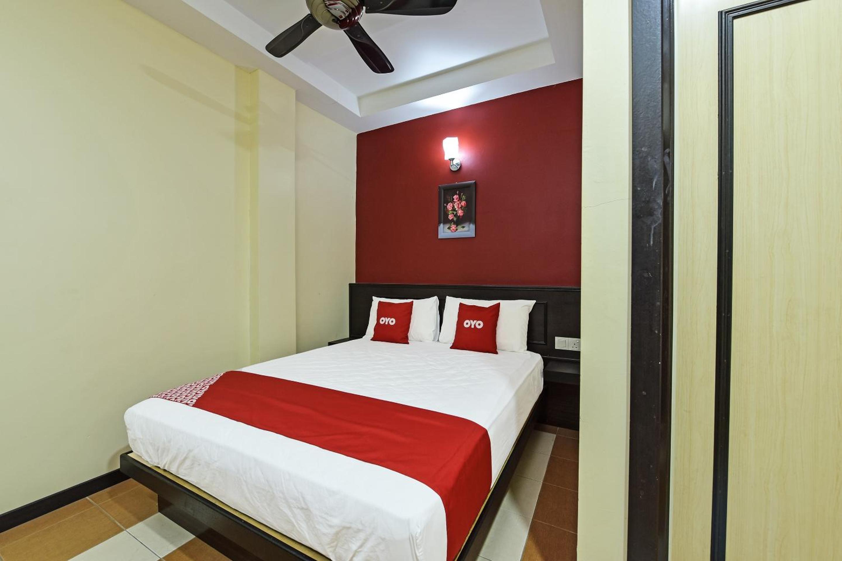 Deluxe Triple Room - Photo 5