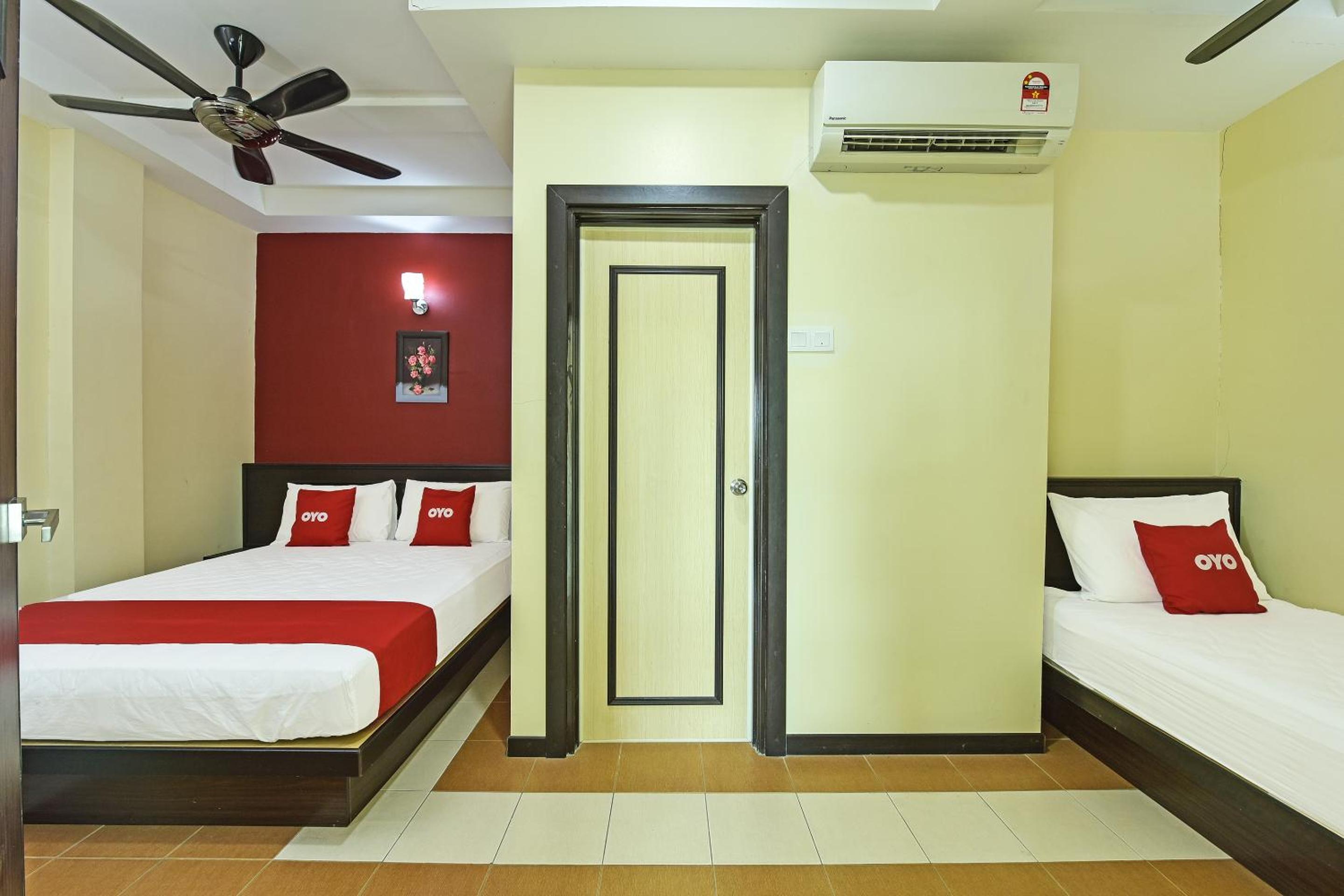 Deluxe Triple Room - Photo 3