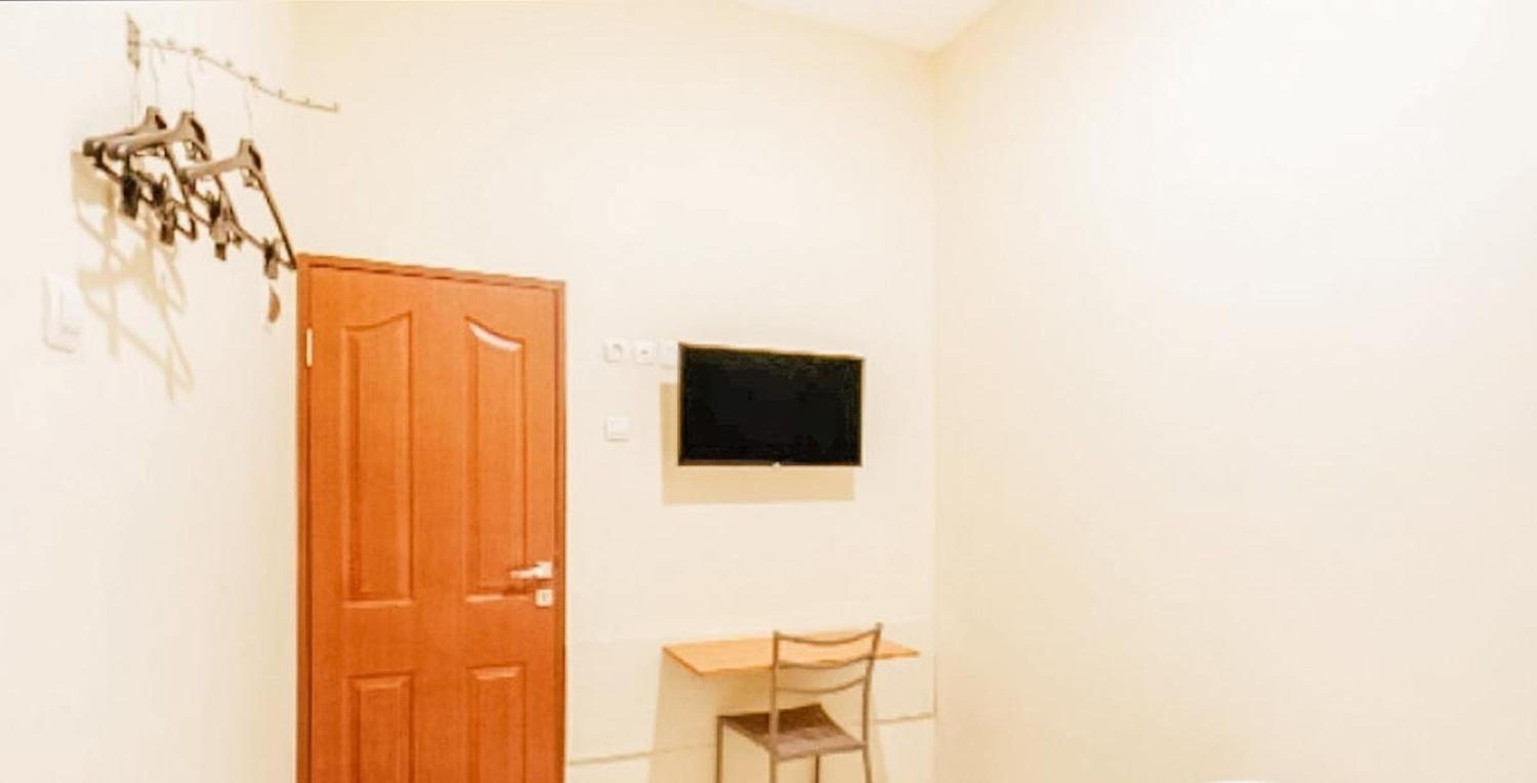 Standard Double Room - Photo 6