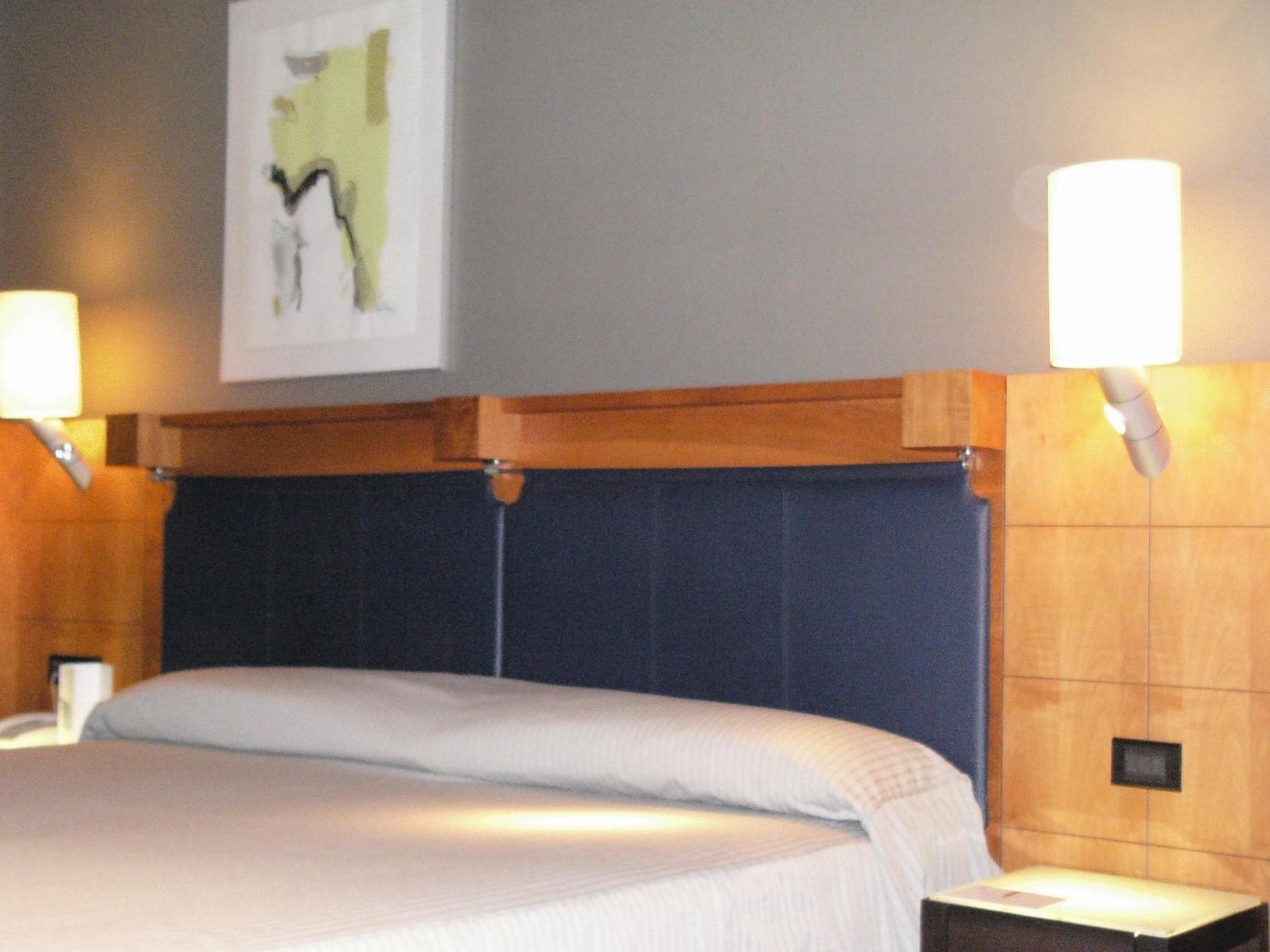 Twin Room with Sofa Bed photo 2