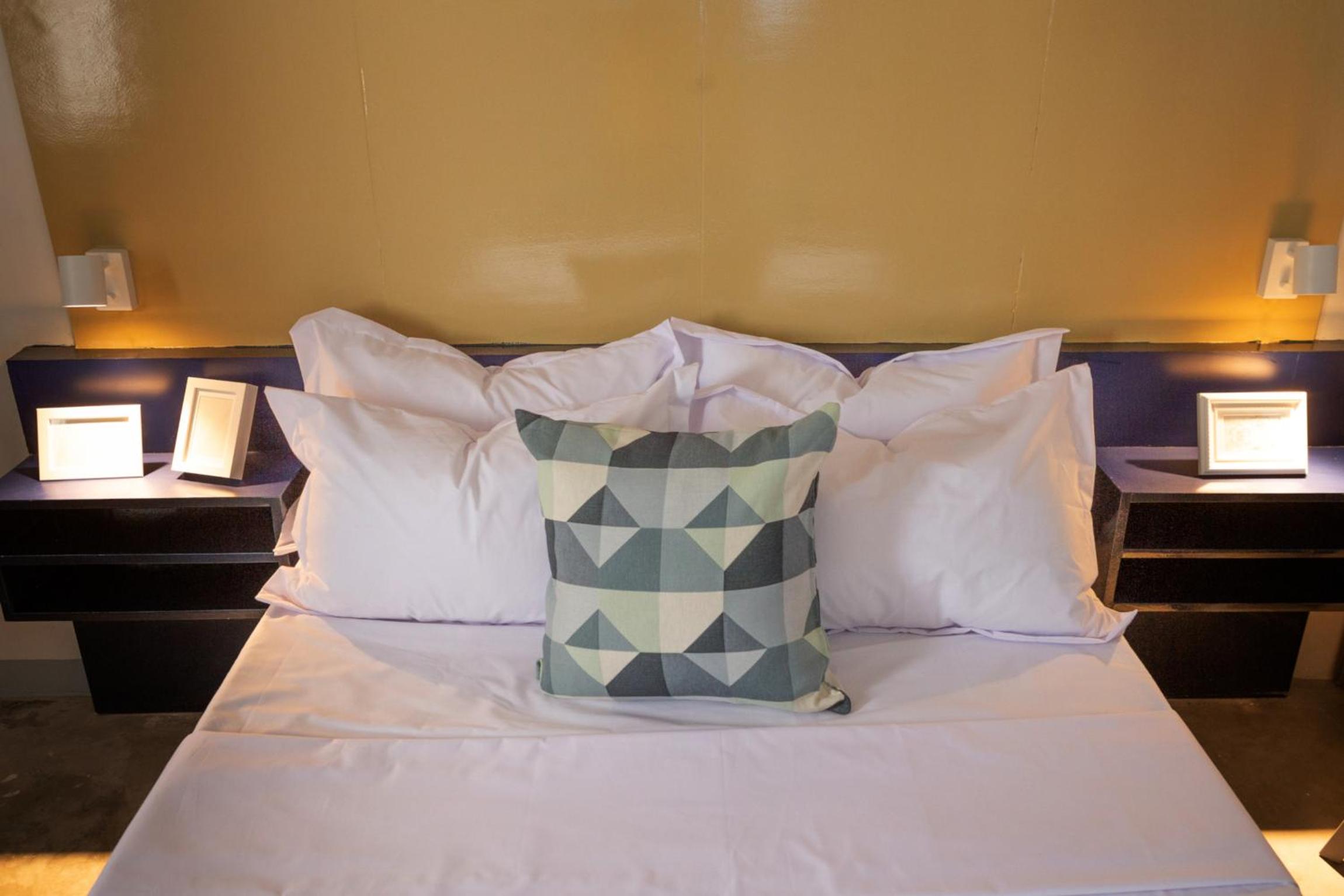 Studio Apartment - Photo 20