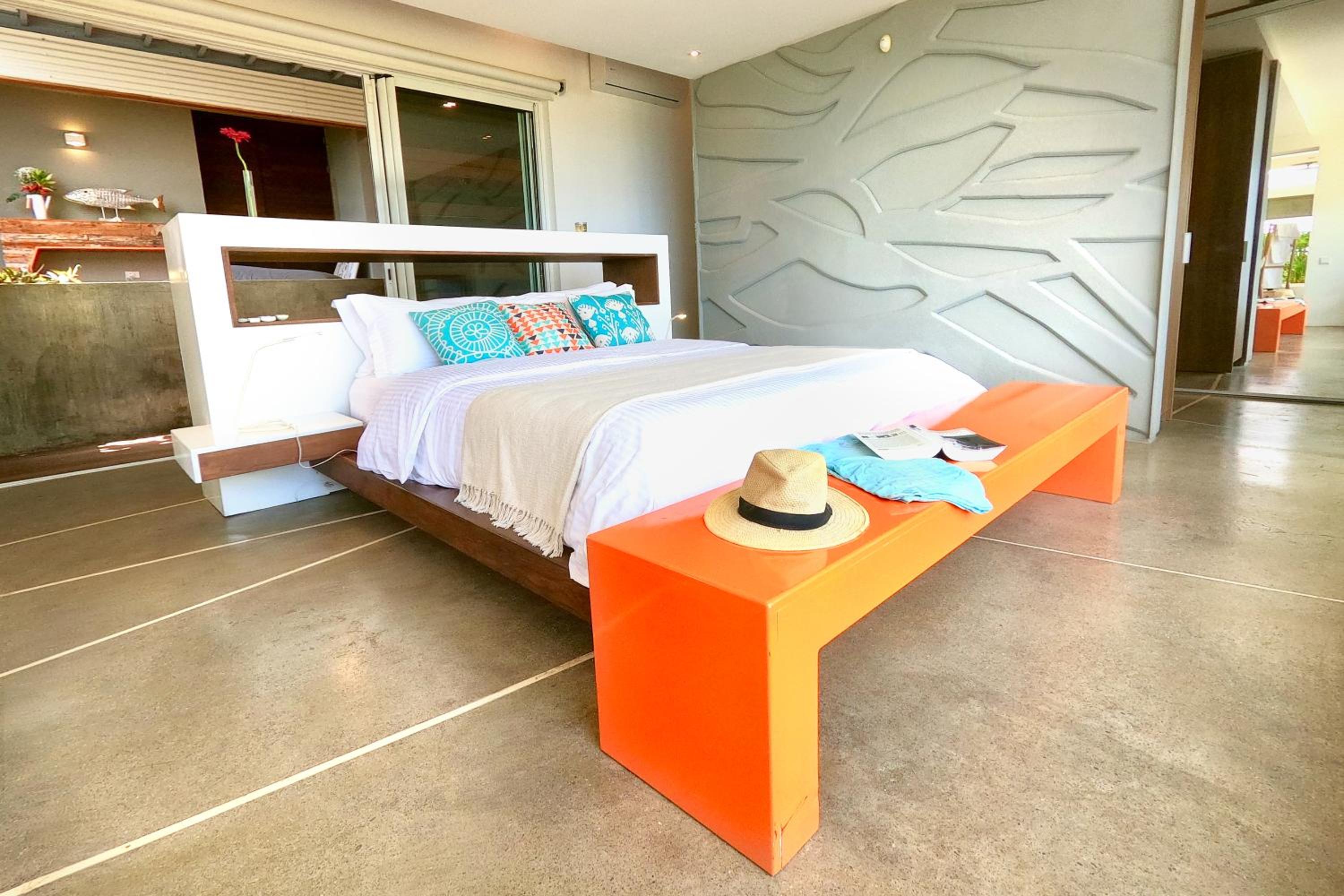 Villa With Sea View photo 2