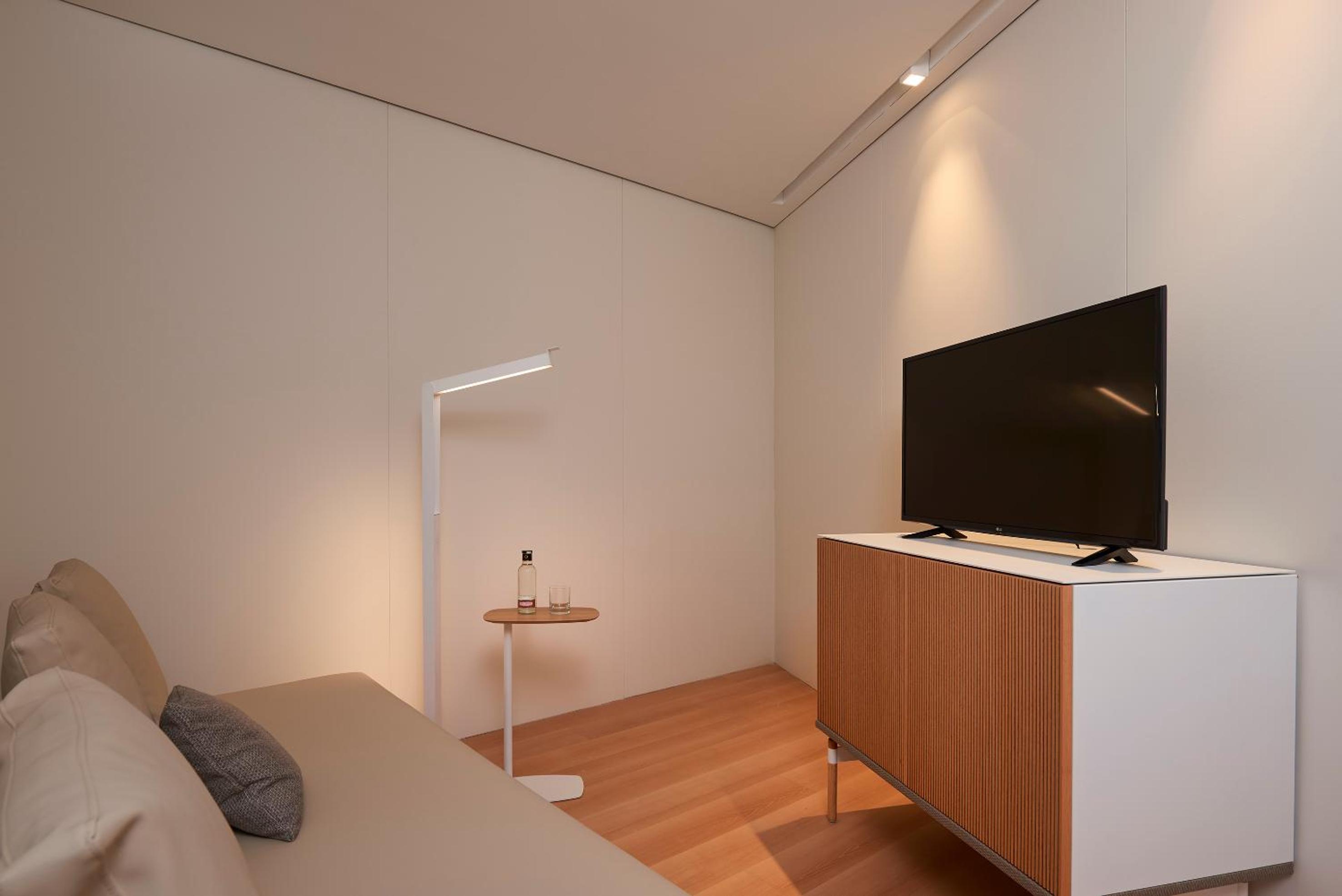 Deluxe Double or Twin Room with Sea View