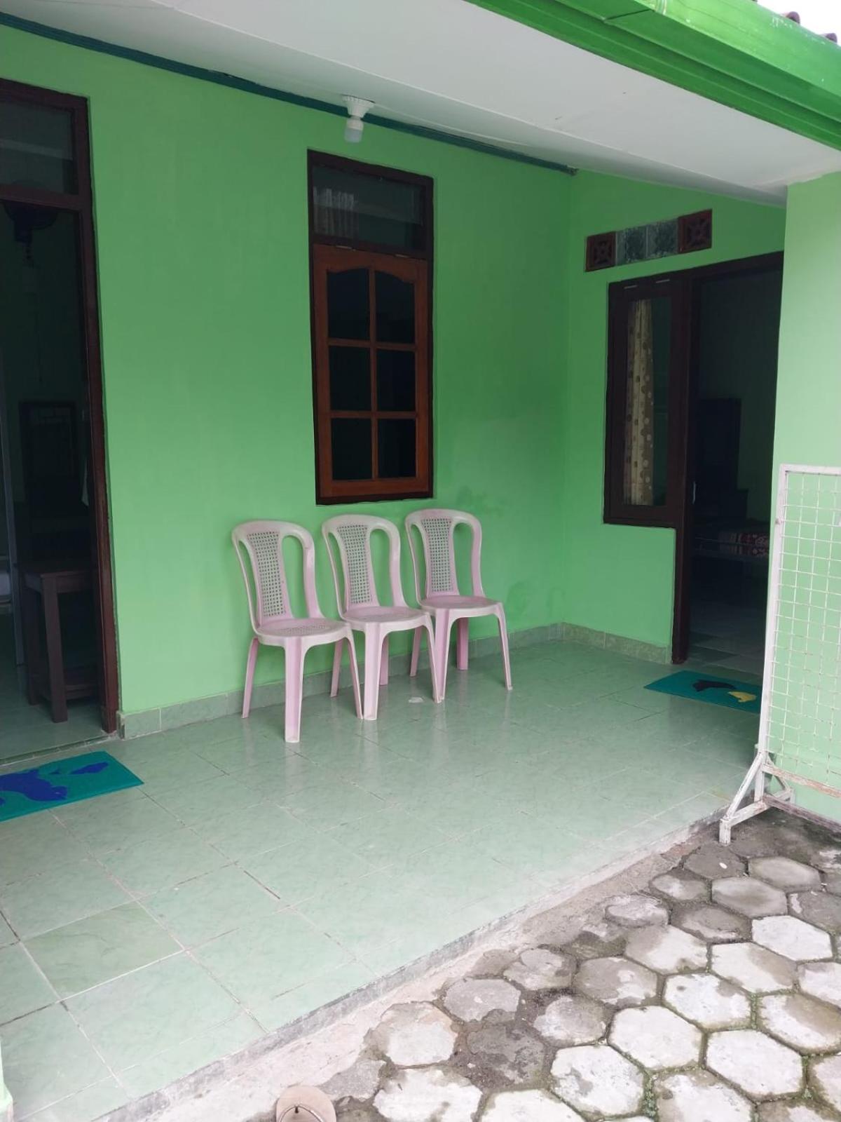 Double Room with Private Bathroom - Photo 15