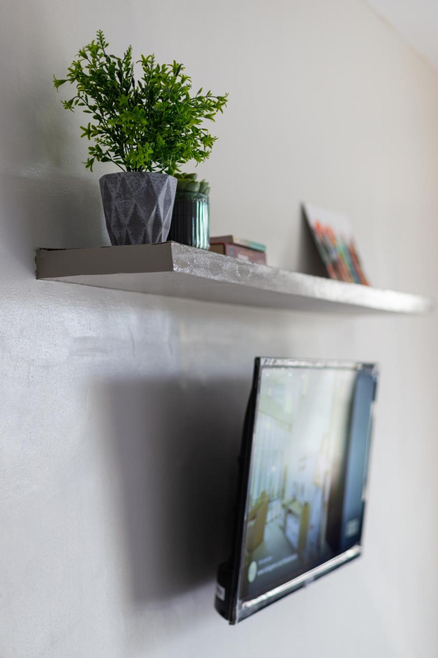 Studio Apartment - Photo 6