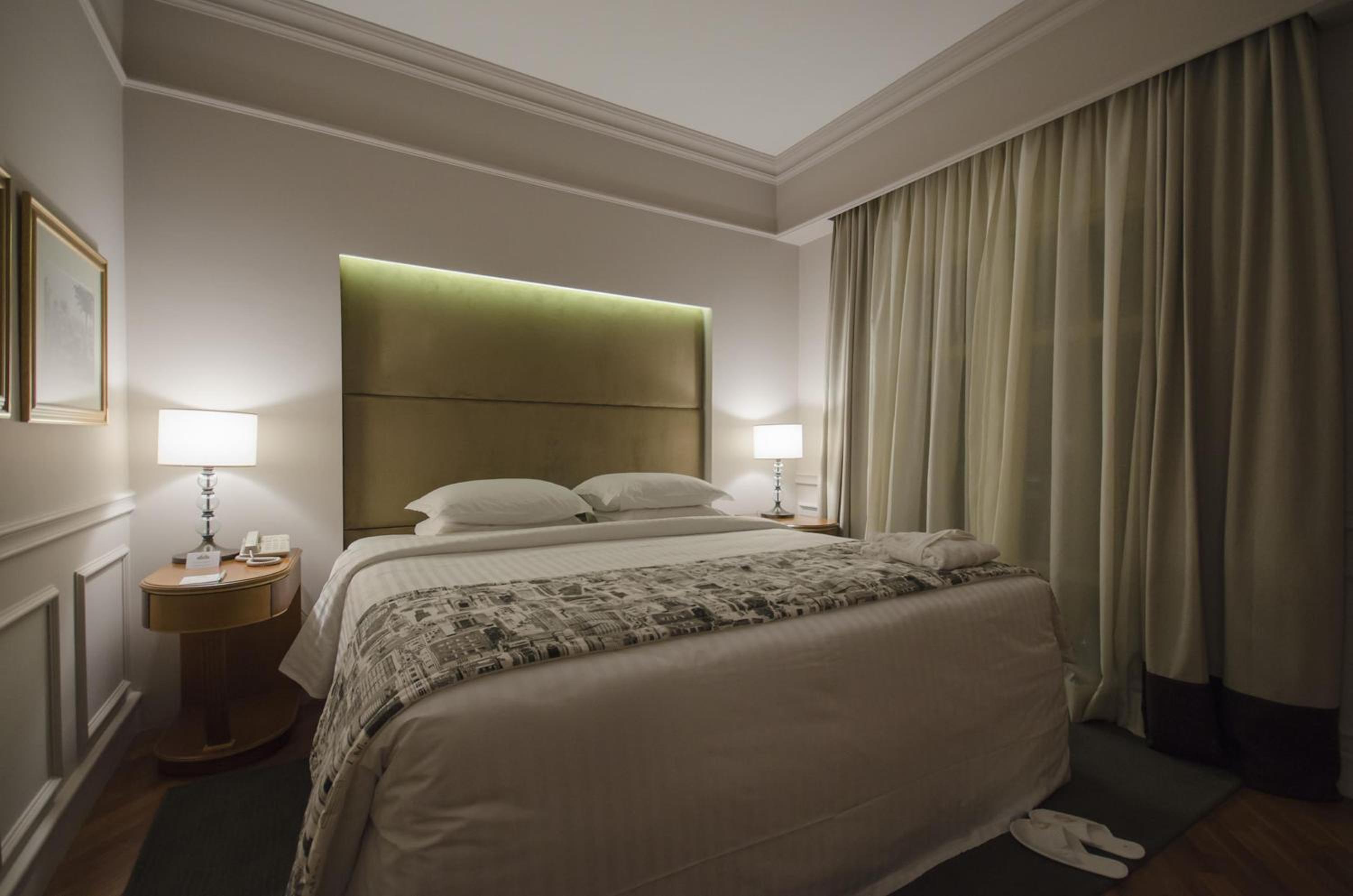 Queen Room - Photo 2