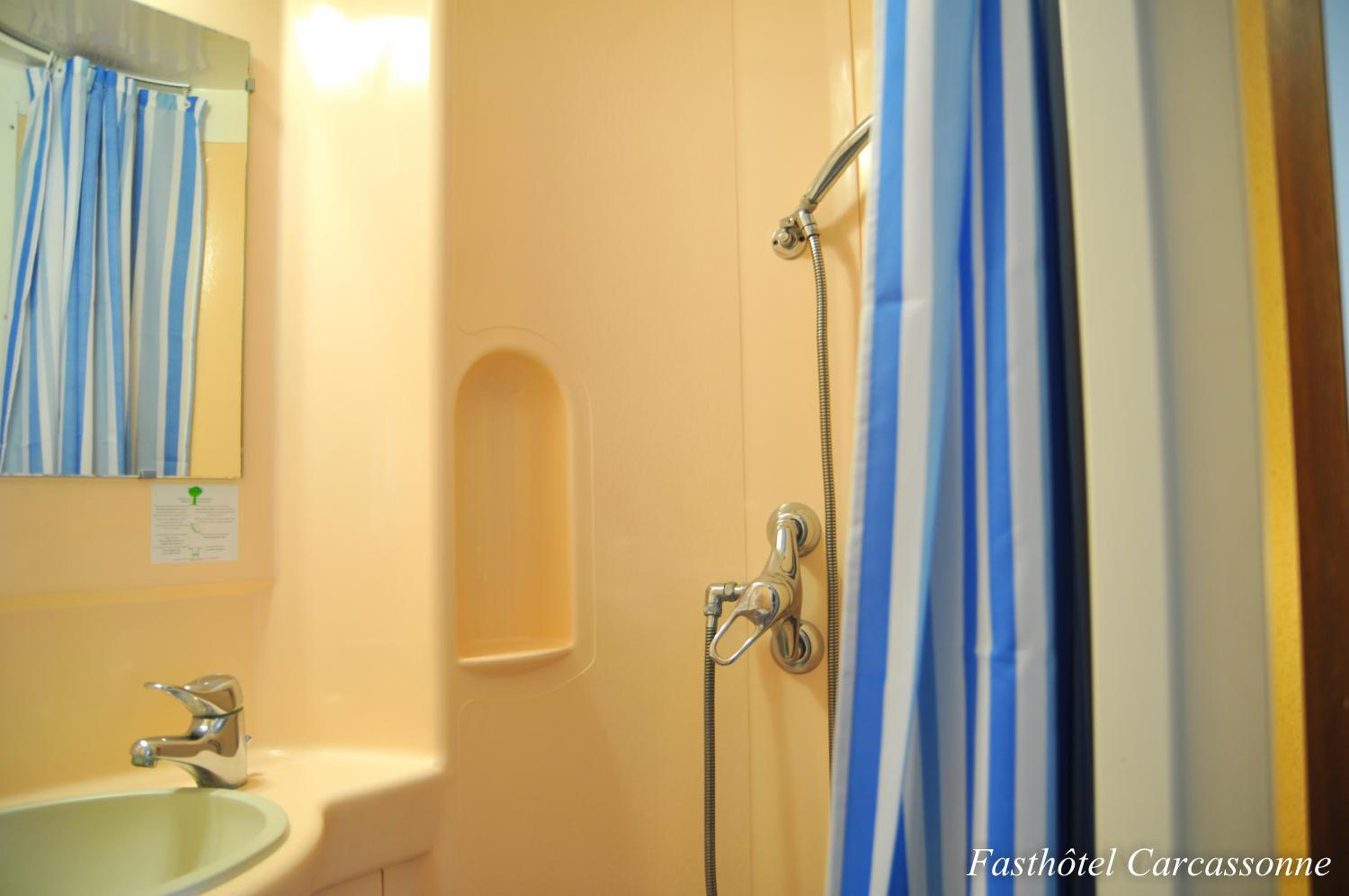 Double Room with 1 Double Bed - Photo 6