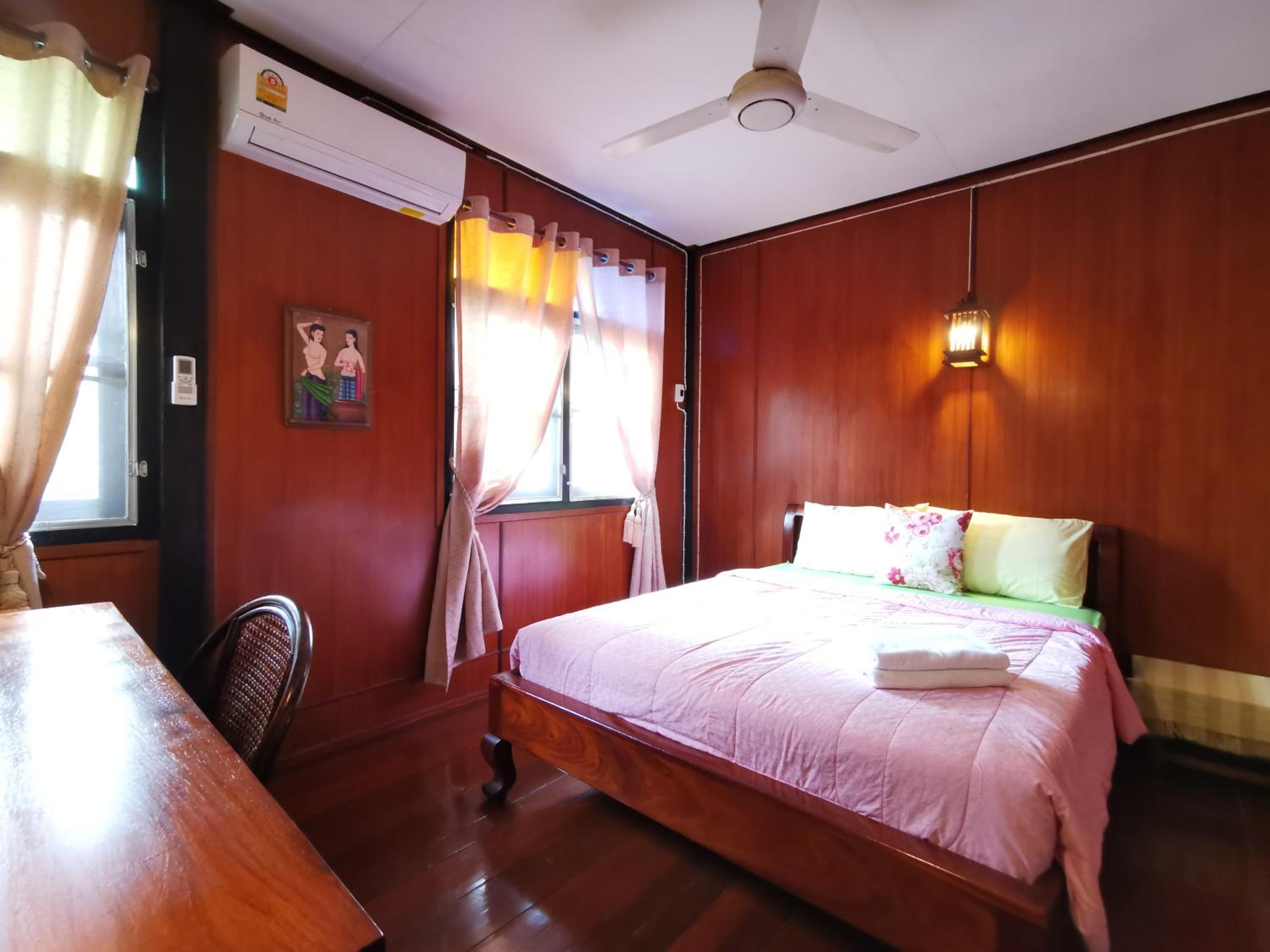 Double AC Room with Shared Bathroom