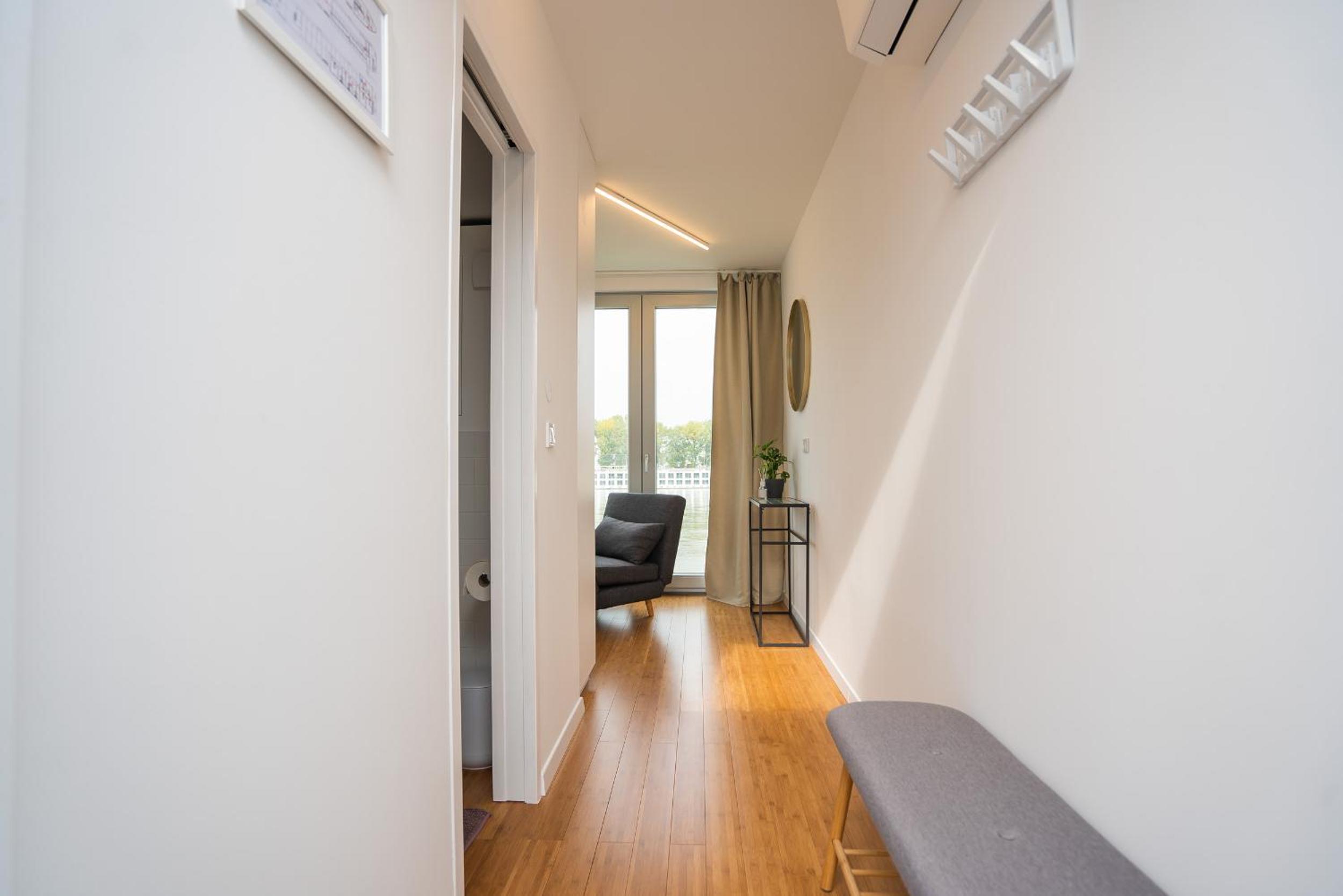 Apartment - Photo 5