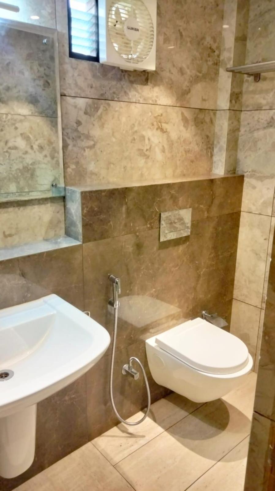 Single Room with Bath photo 2