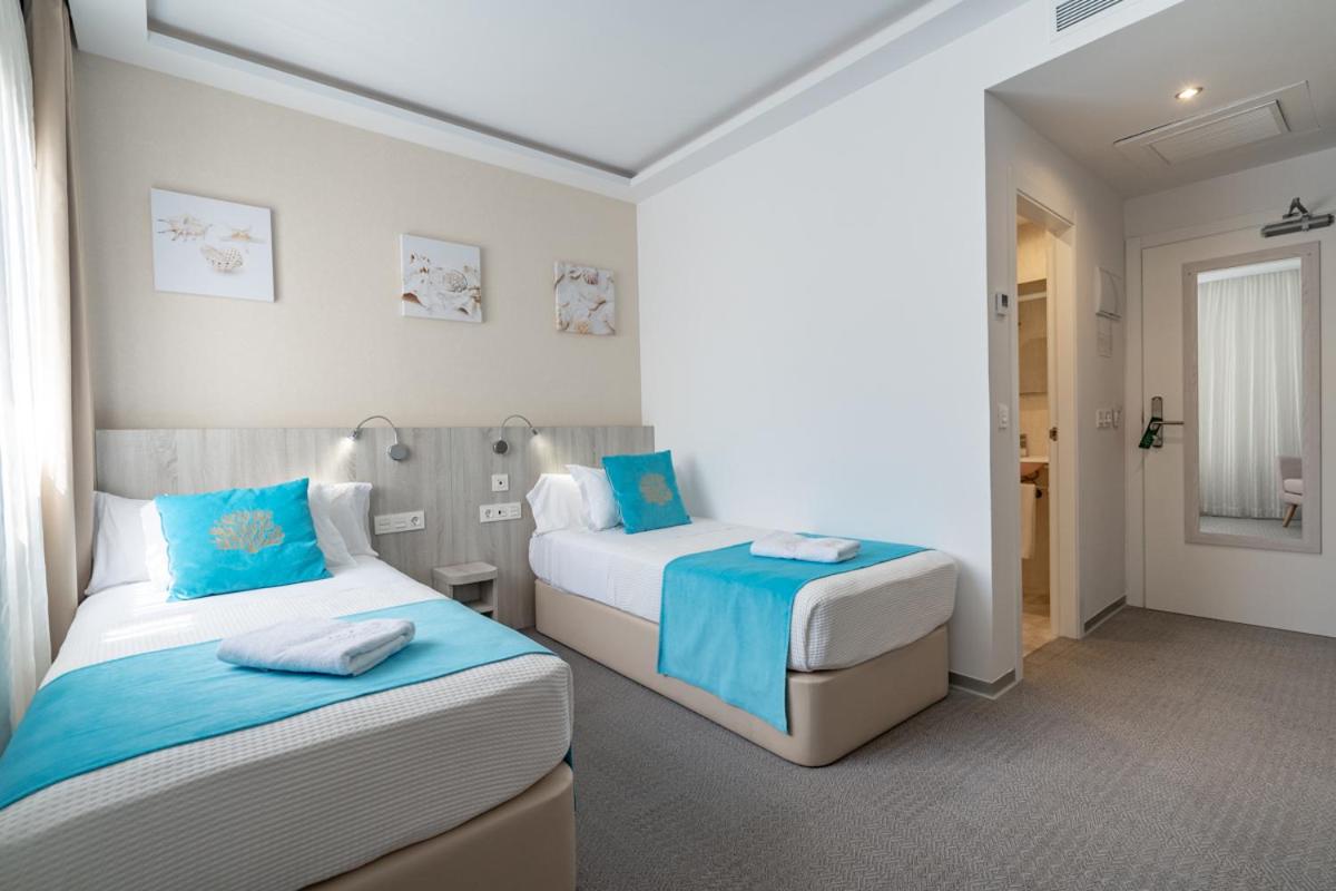 Standard Twin Room - Photo 5