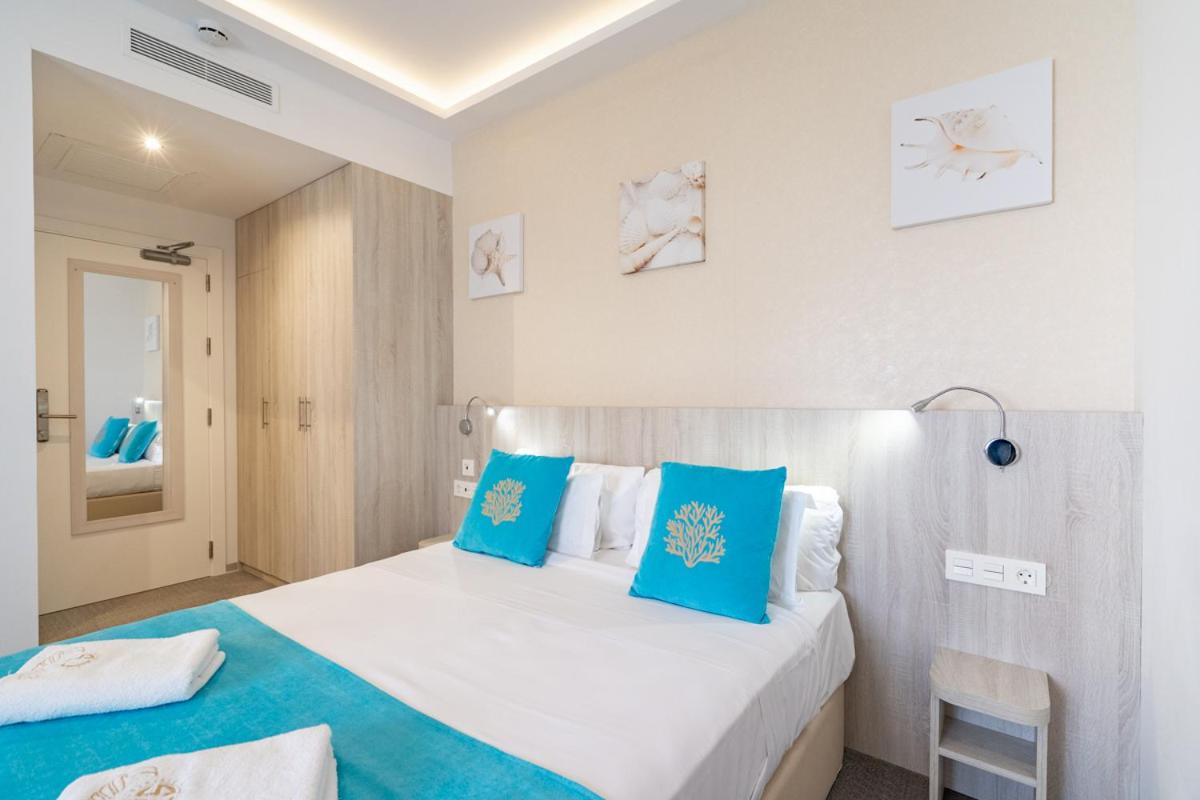 Standard Double Room - Photo 3