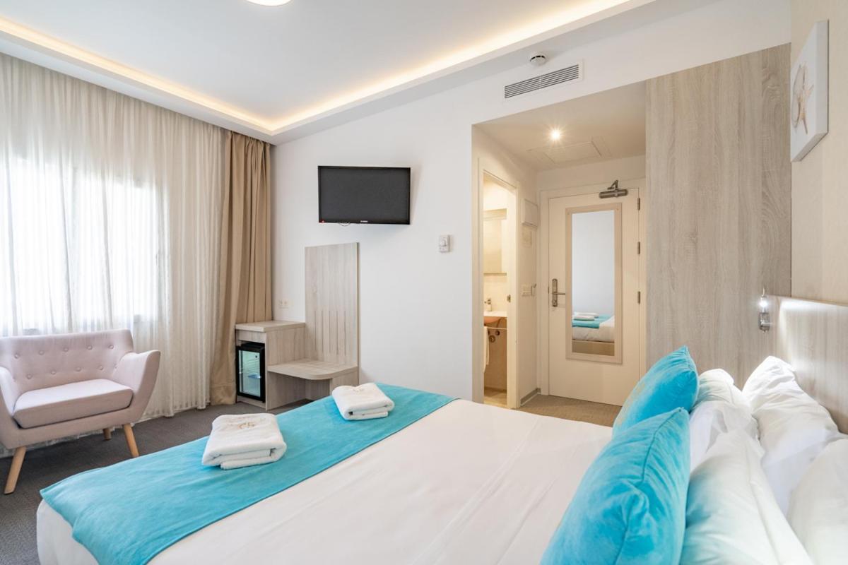 Standard Double Room - Photo 5