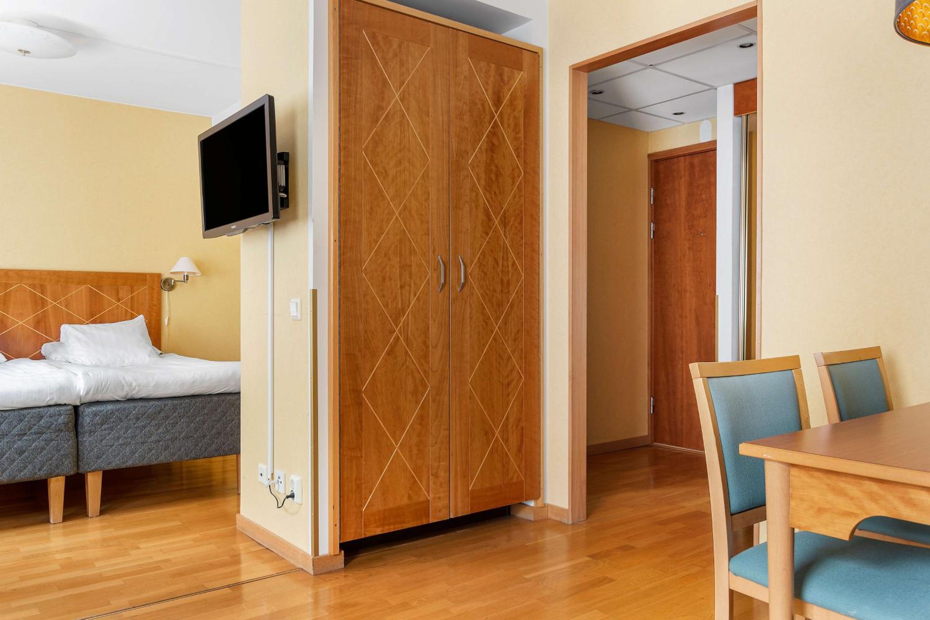 Family Twin Room photo 3