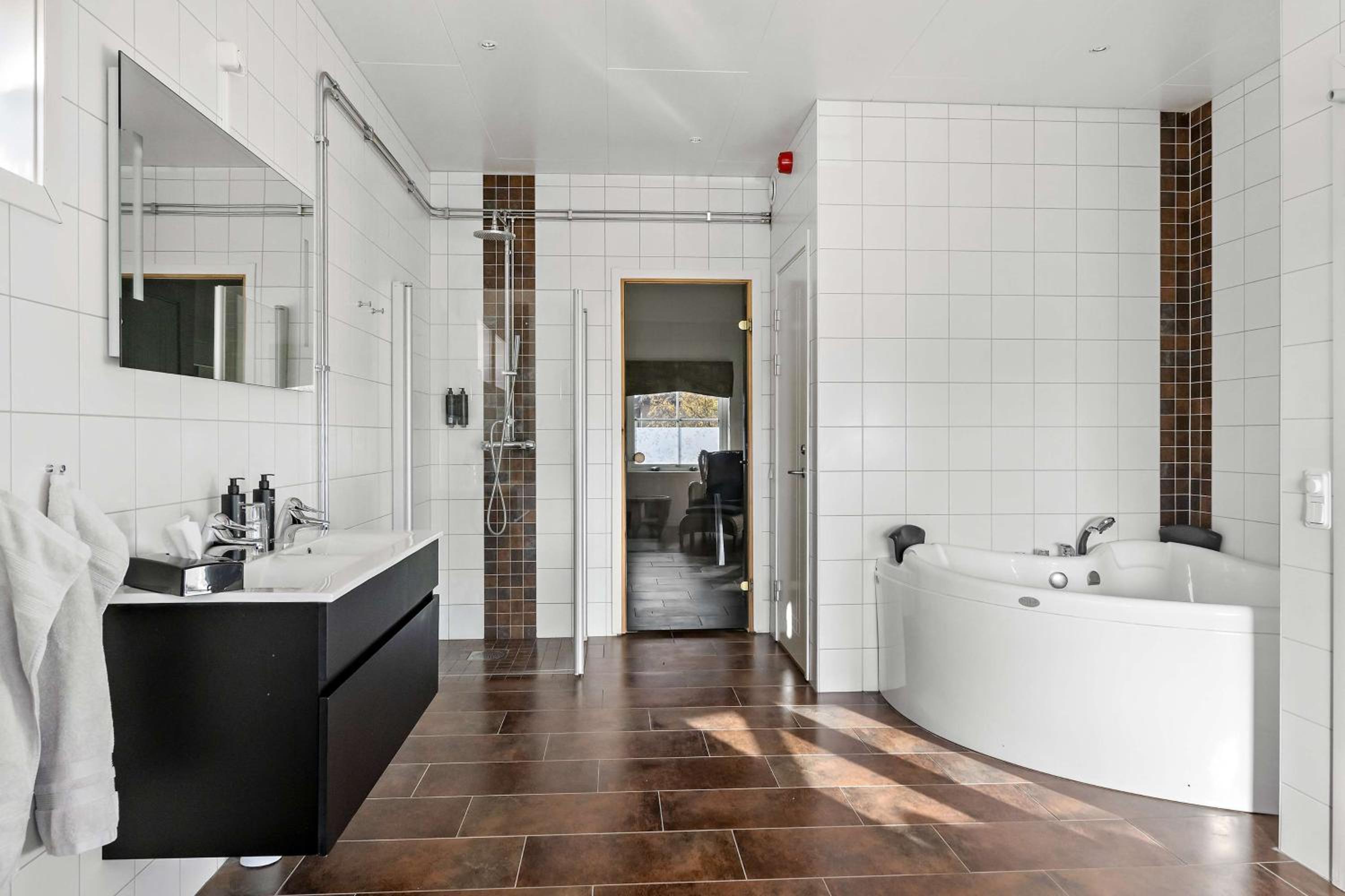 King Suite photo 2