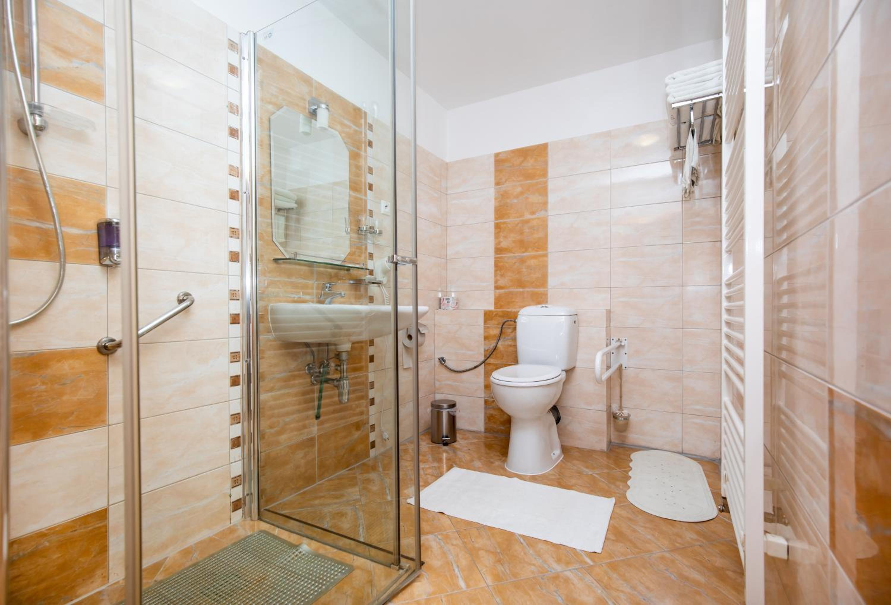 Apartment - Disability Access photo 1