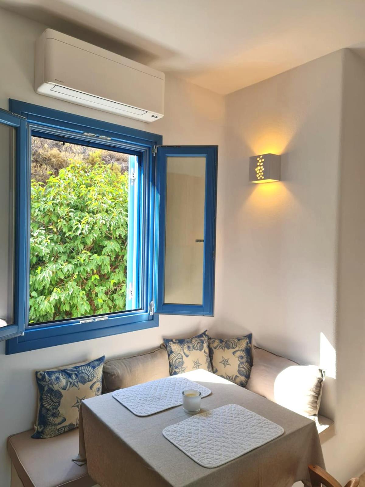 Apartment with Sea View photo 3