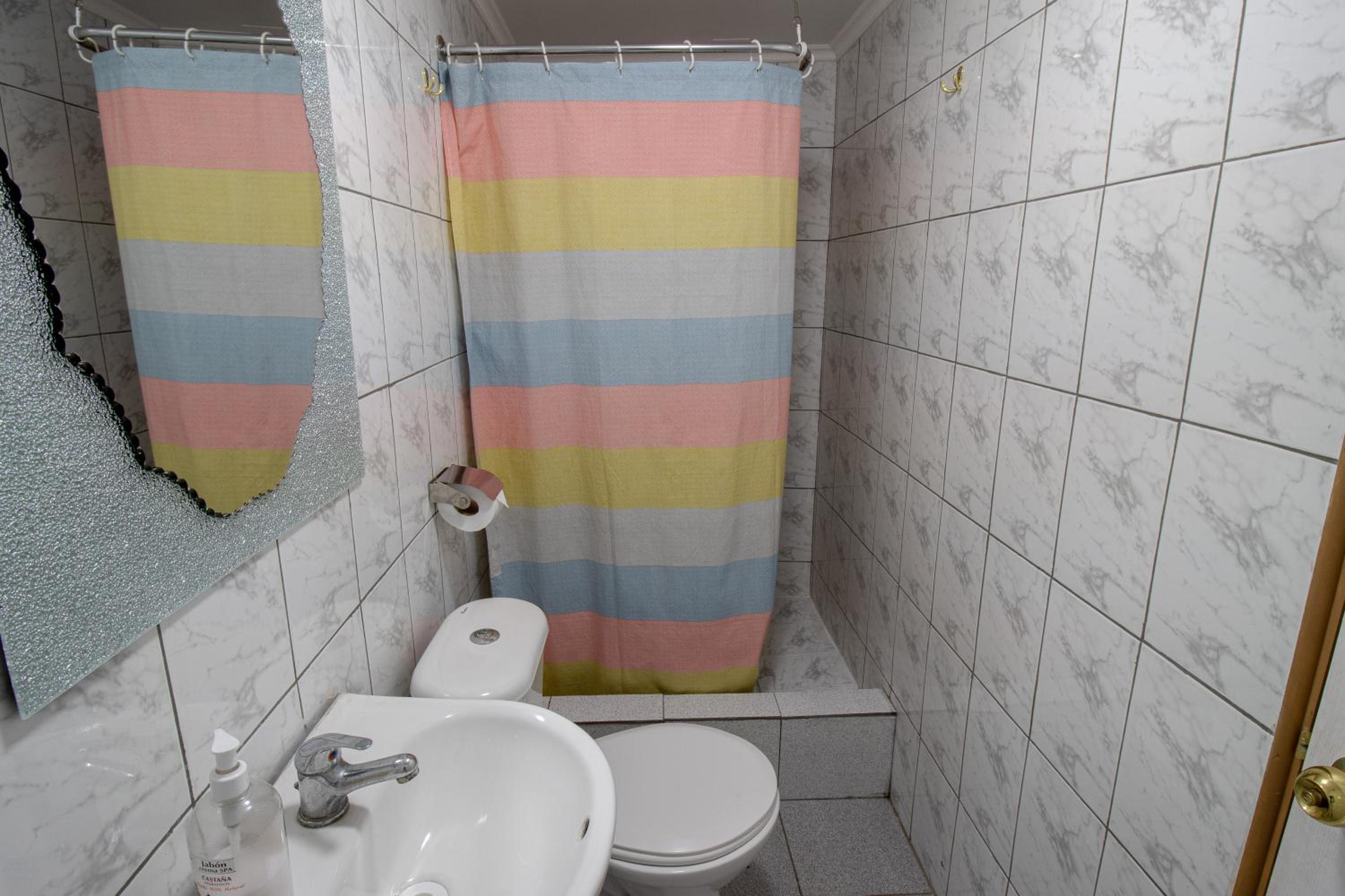 Vierbettzimmer mit eigenem Badezimmer photo 2