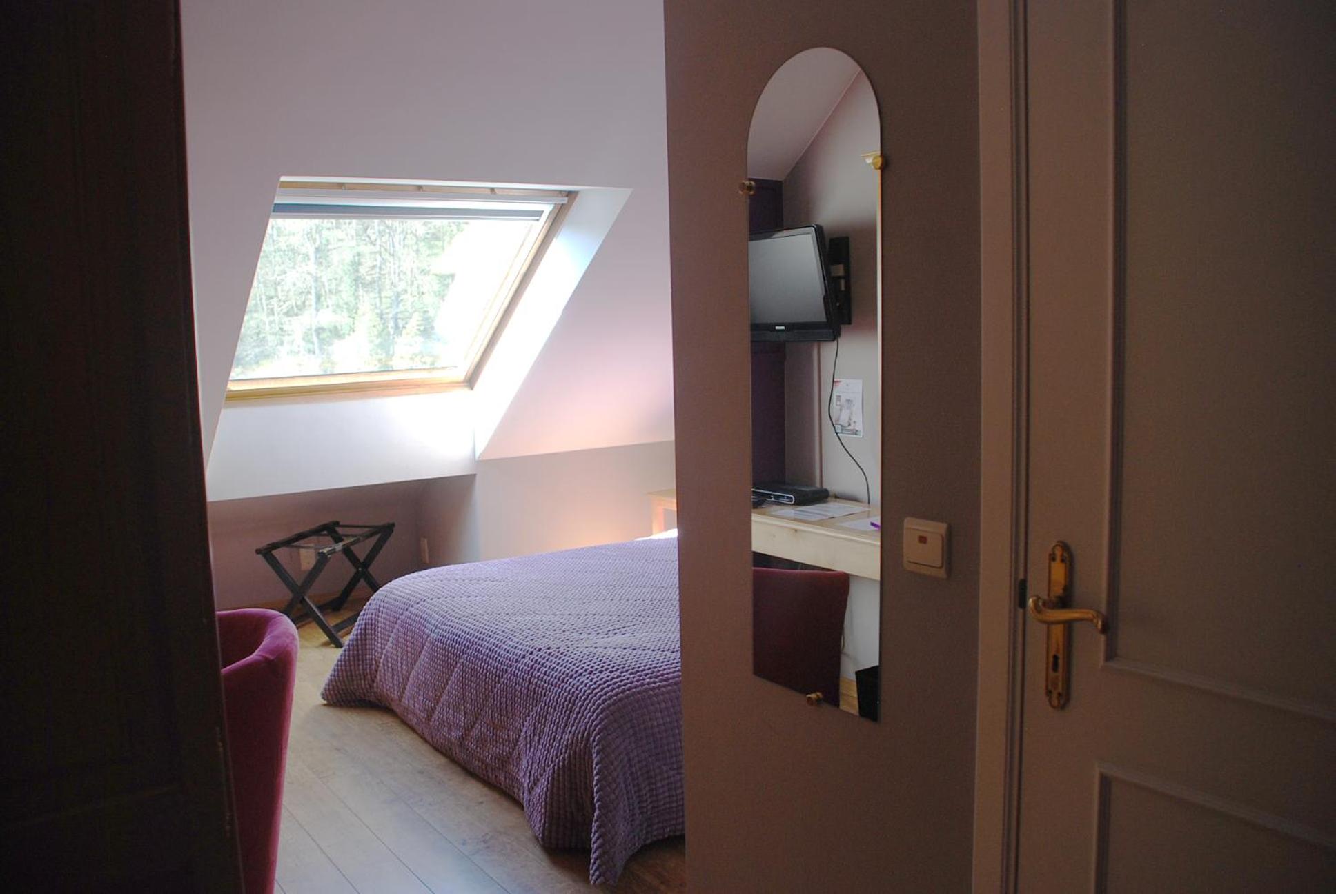Standard Double Room photo 3