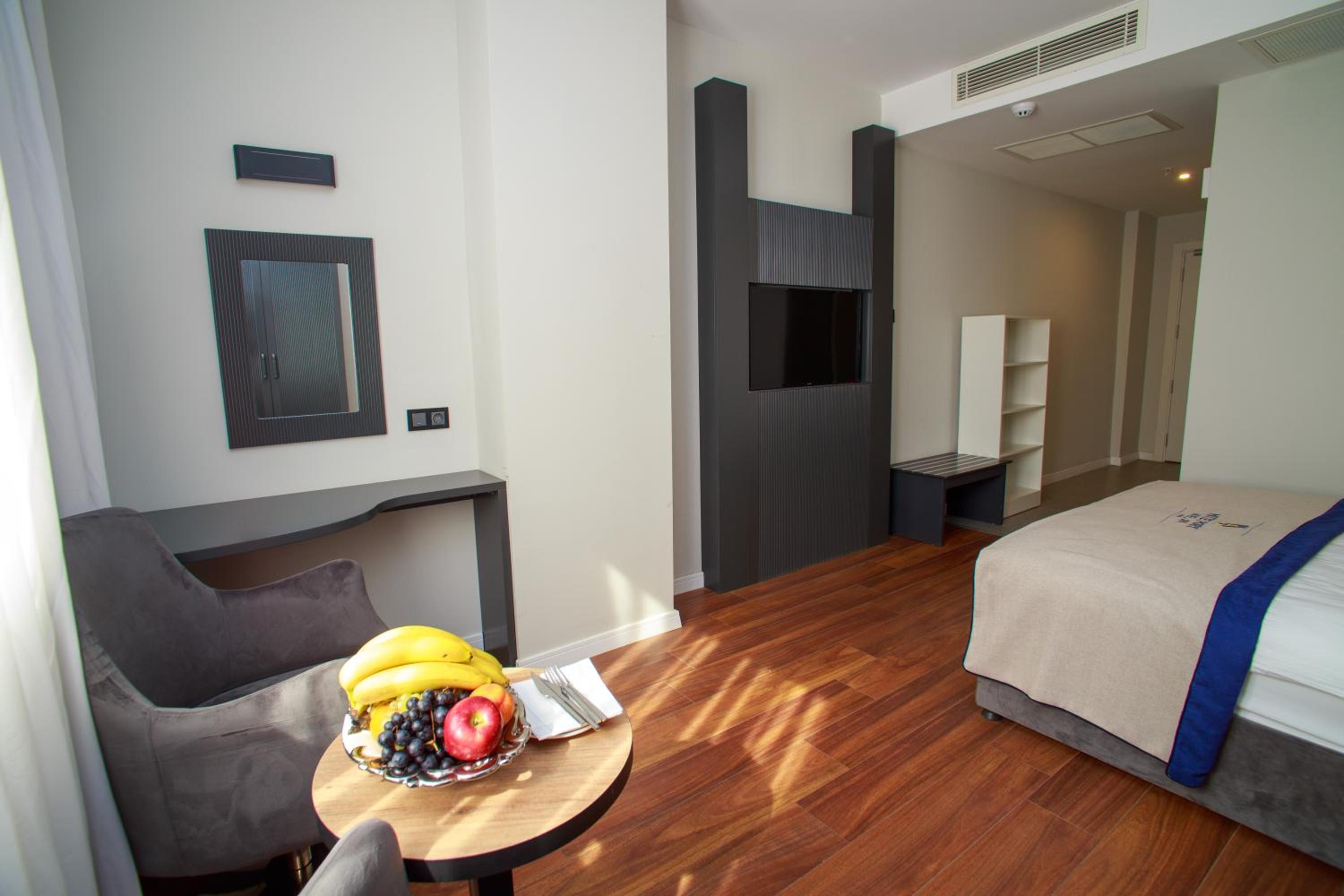 Double Room - Disability Access - Photo 2
