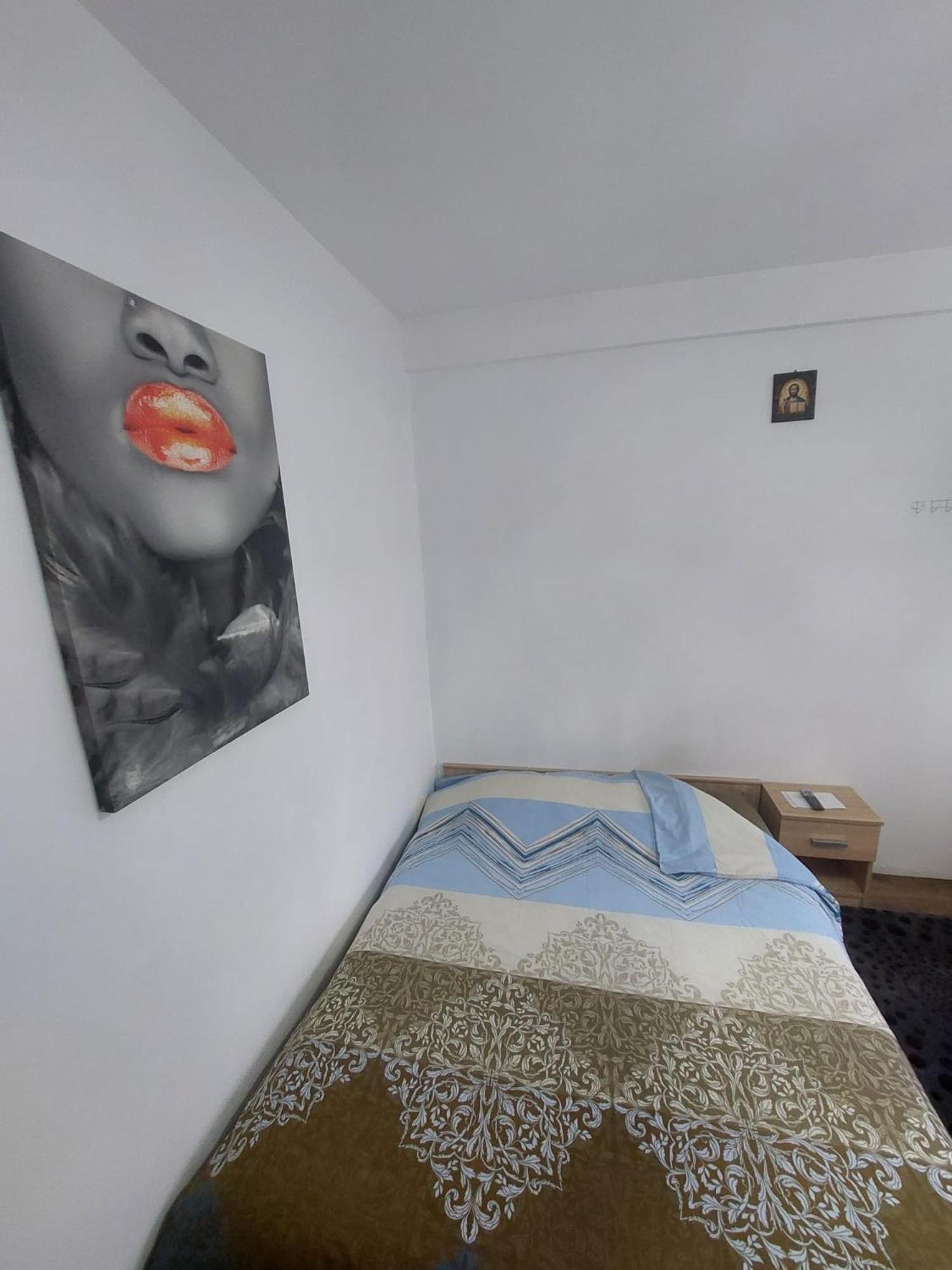 Two-Bedroom Apartment - Photo 14