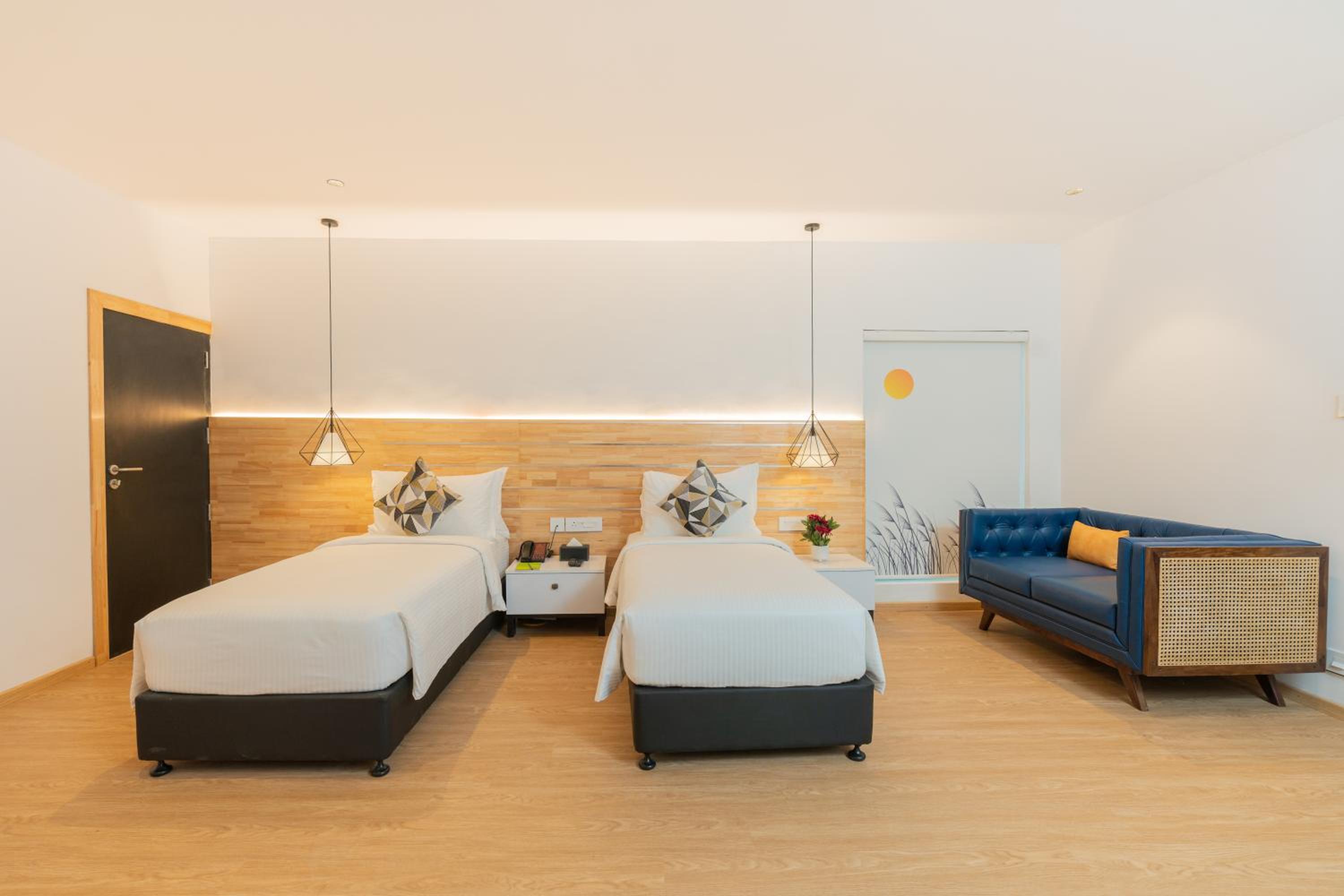 Double Room - Photo 9