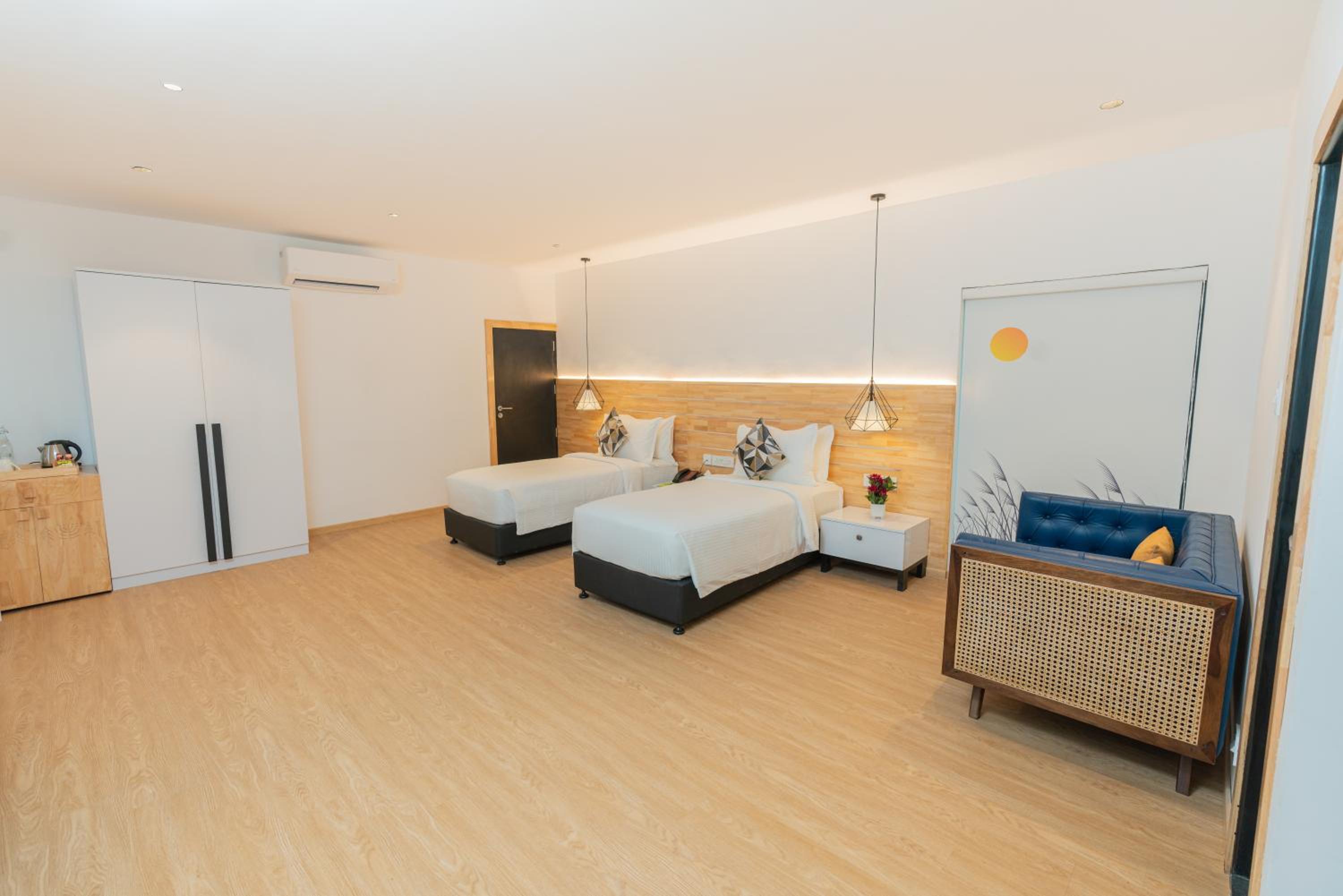 Double Room - Photo 8