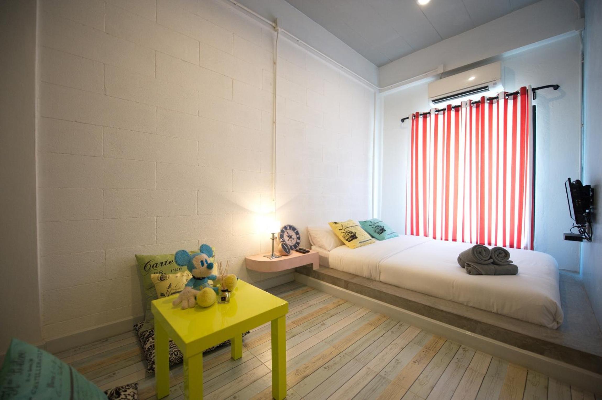 Standard Double Room with Mountain View