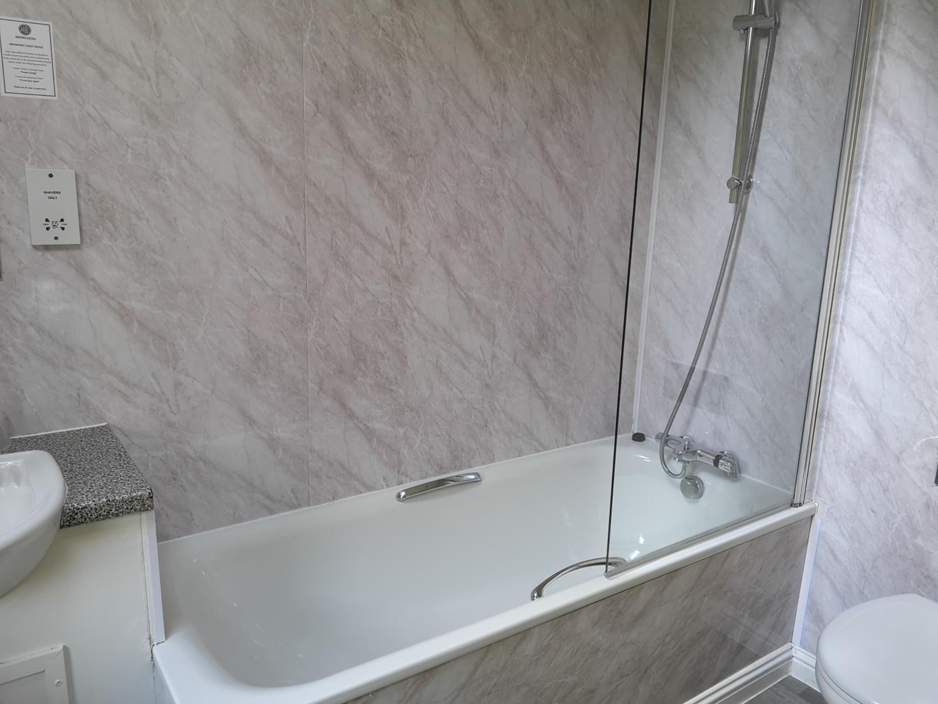 Small Double Room photo 2