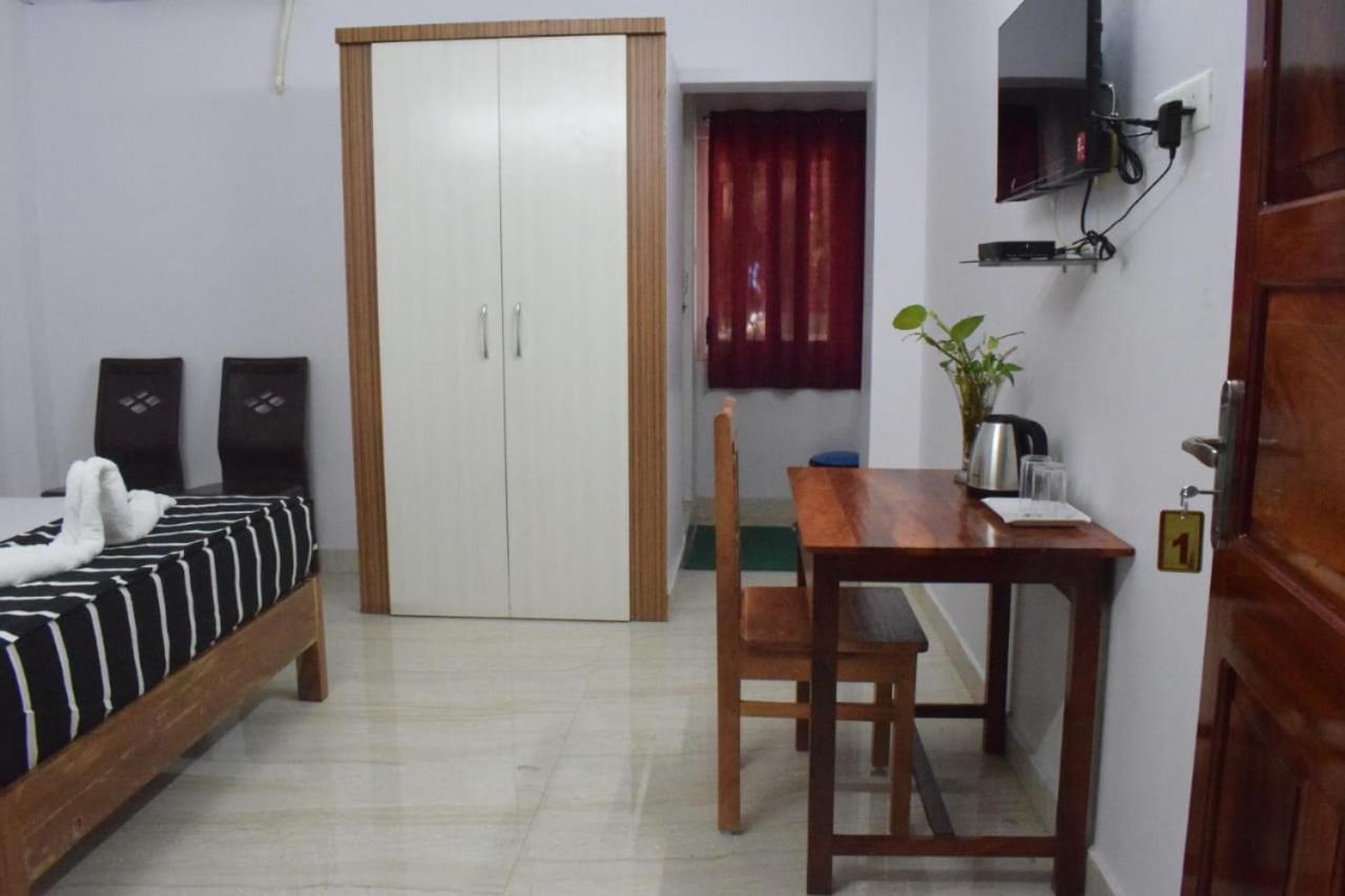 Deluxe Room (2 Adults + 1 Child) photo 3