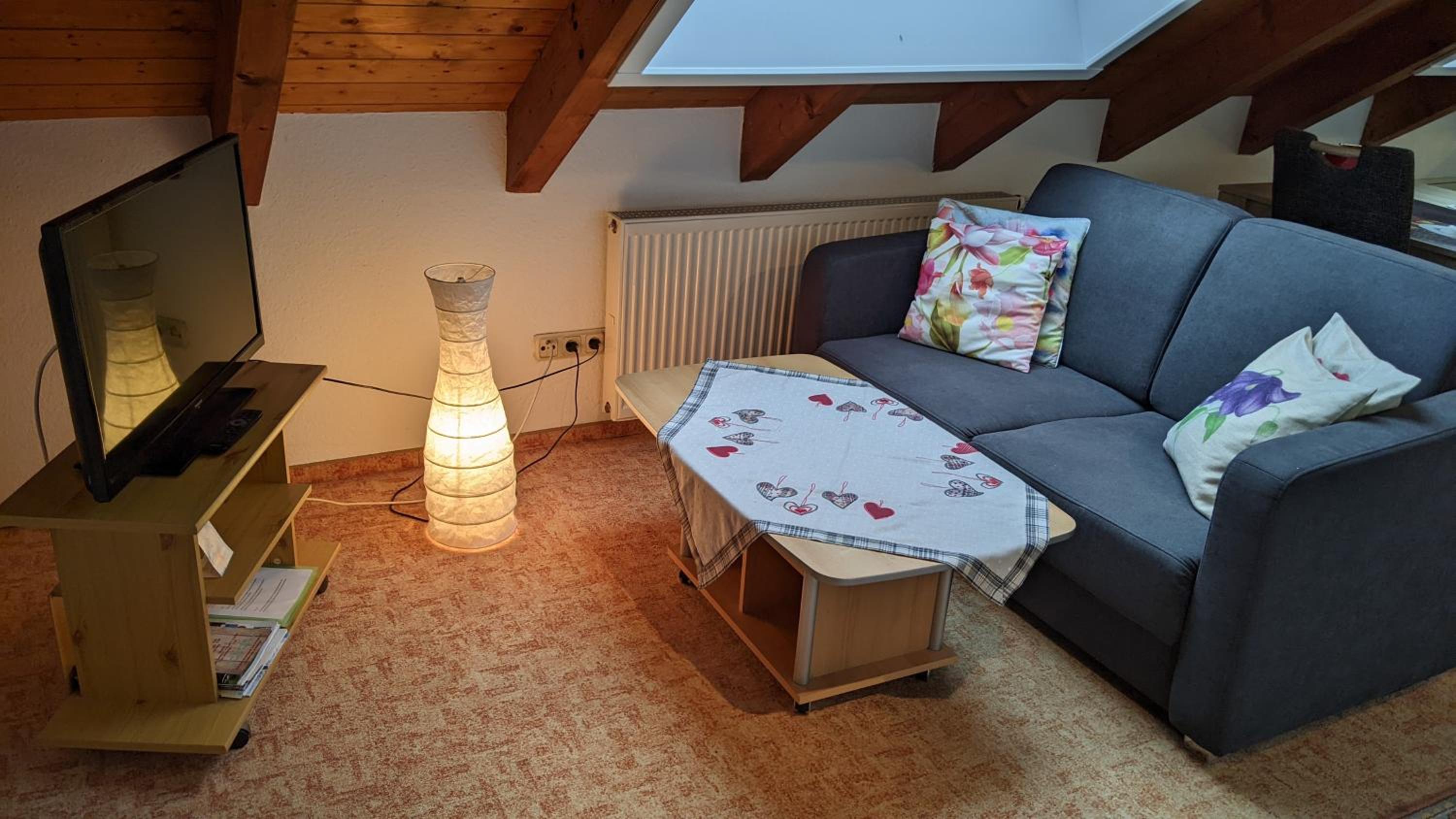 One-Bedroom Apartment - Photo 1
