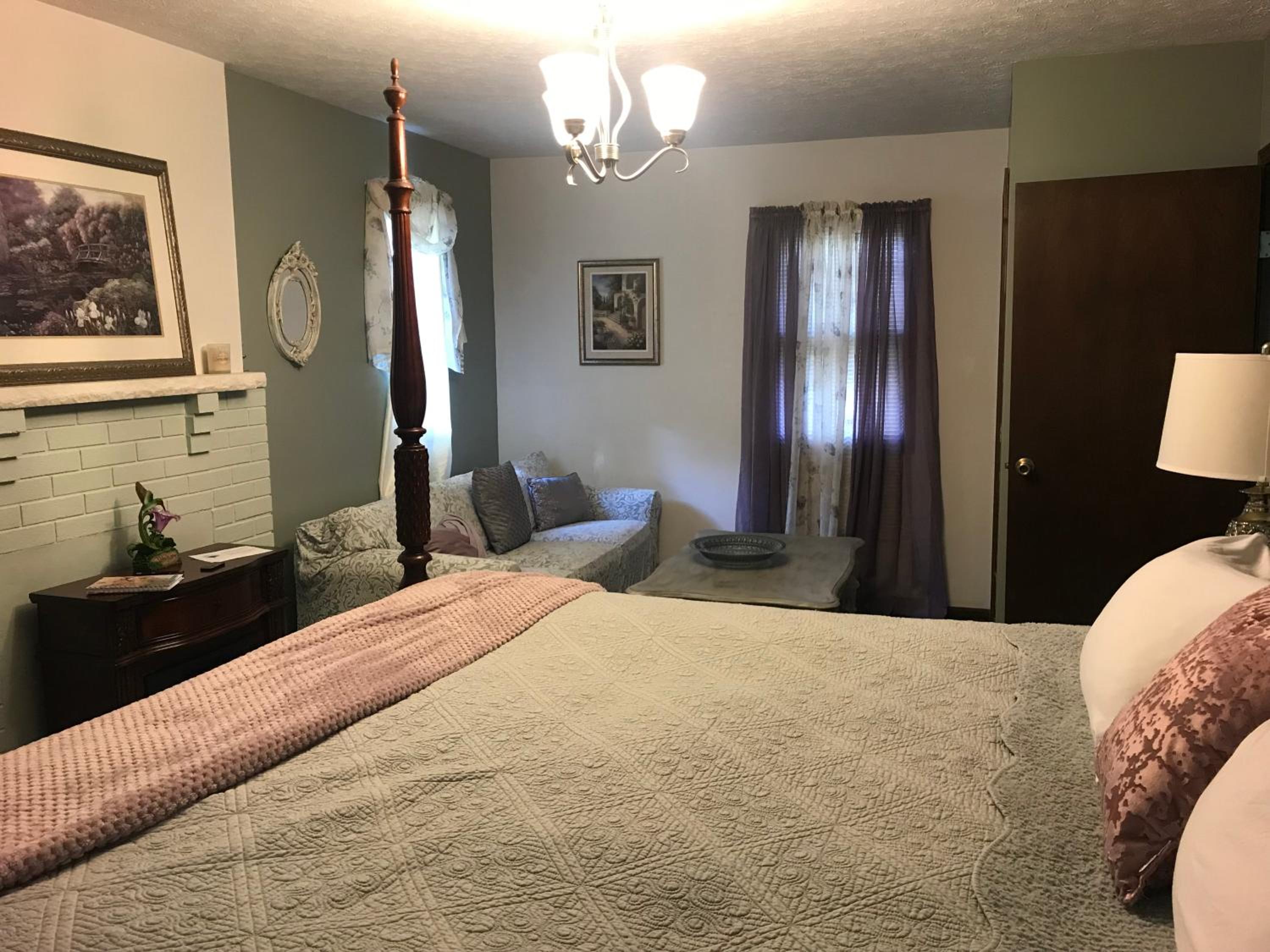 Quadruple Room - Photo 3