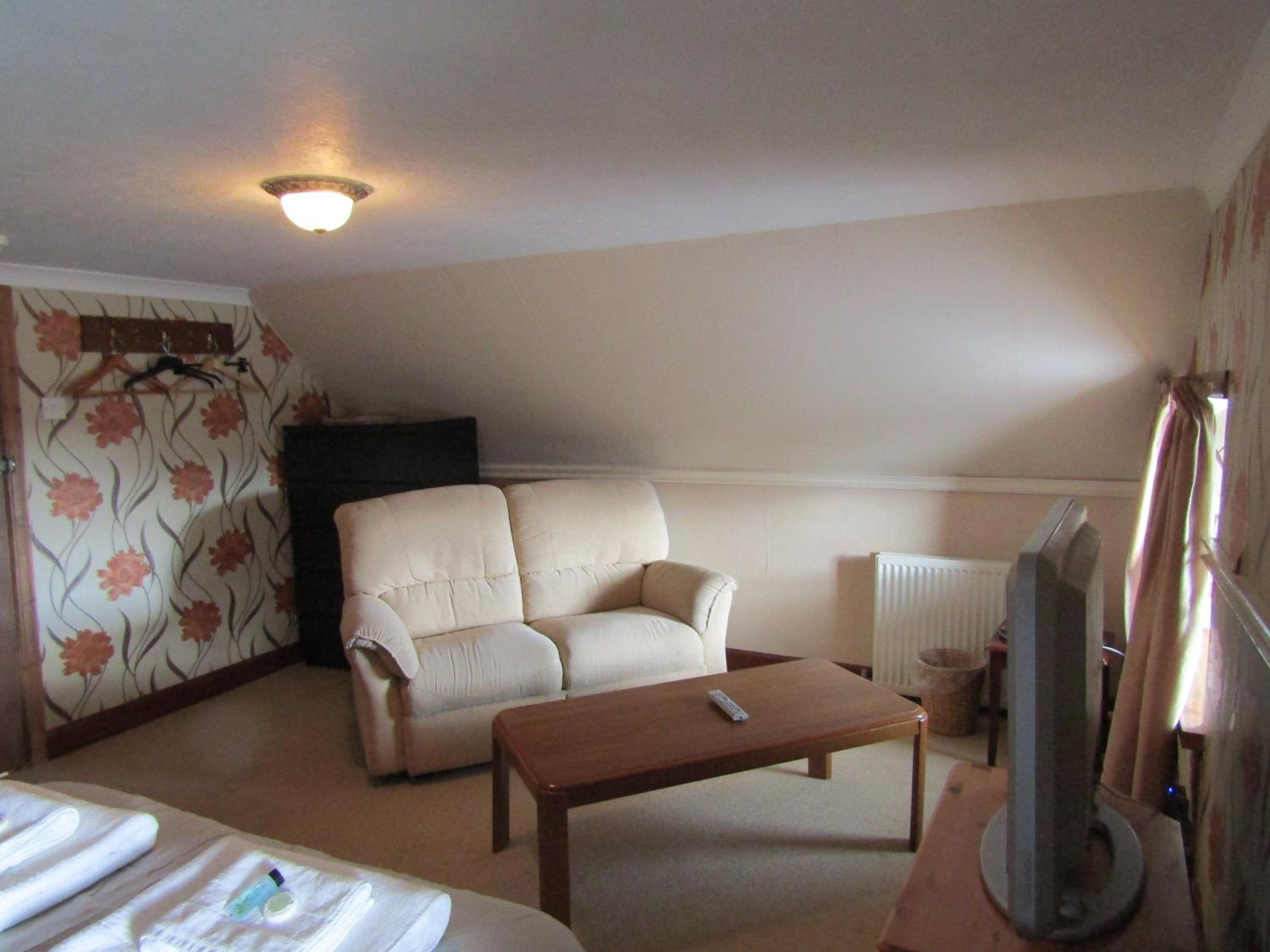 Budget Triple Room